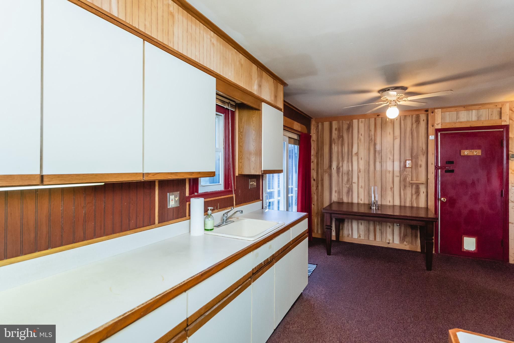 EDGE MEAD - Residential