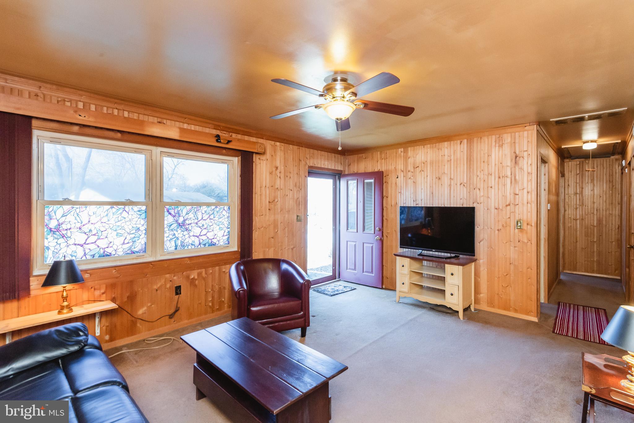 EDGE MEAD - Residential