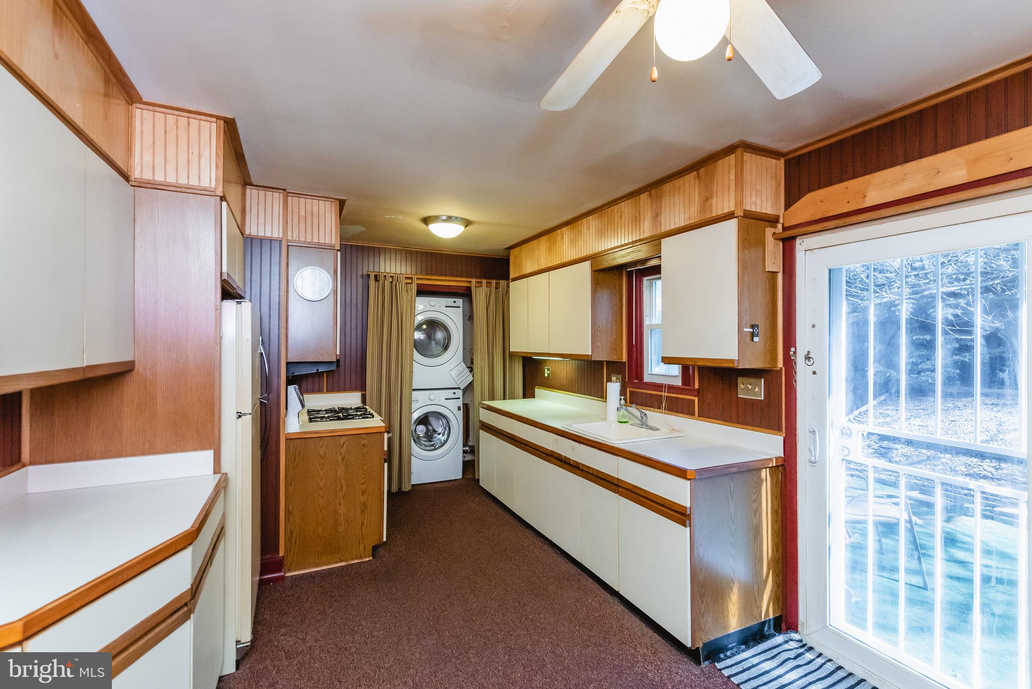 EDGE MEAD - Residential