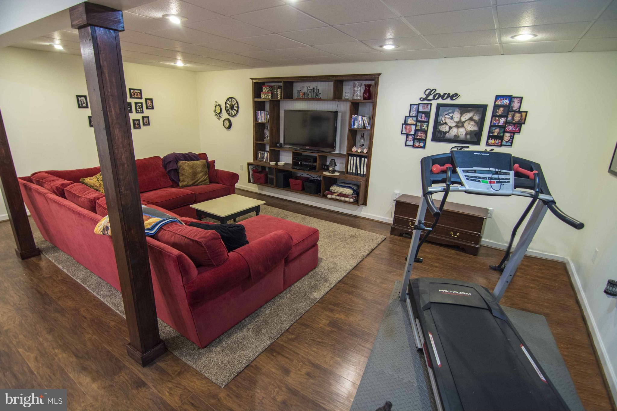 SHEN SHORES - Residential