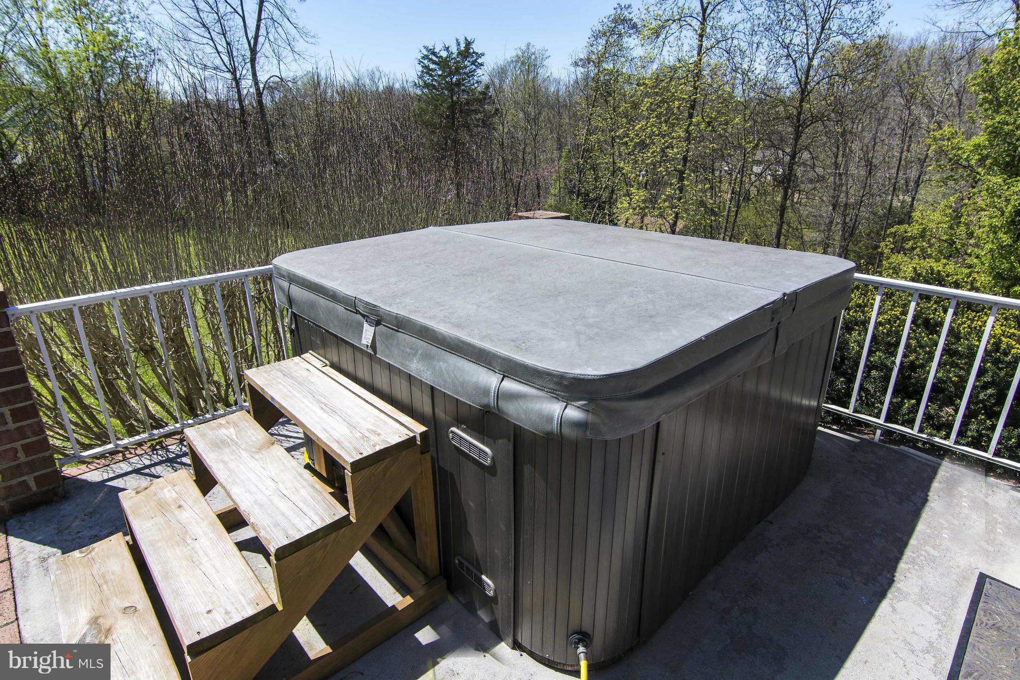 SHEN SHORES - Residential