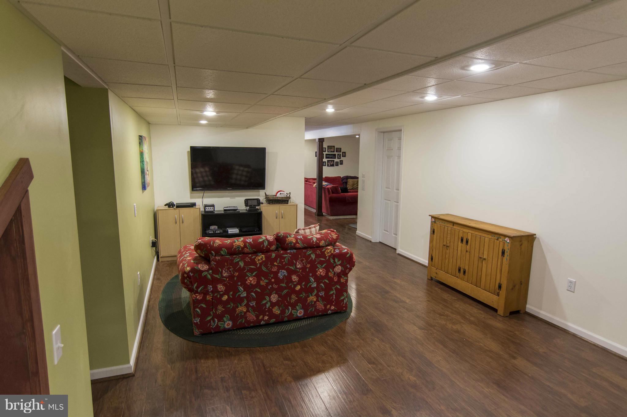 SHEN SHORES - Residential