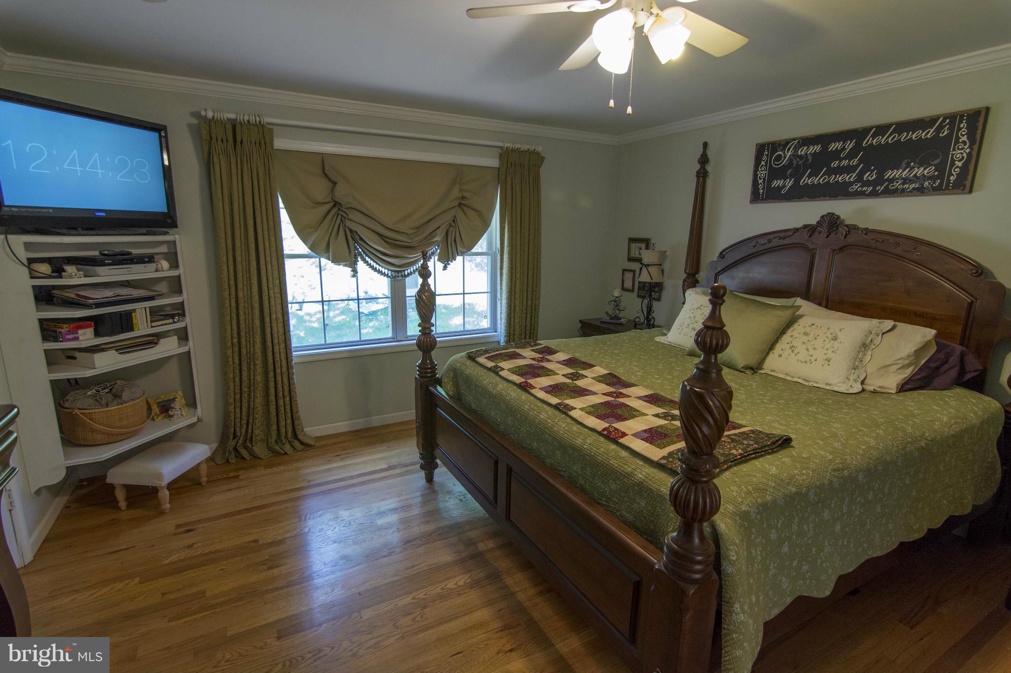 SHEN SHORES - Residential