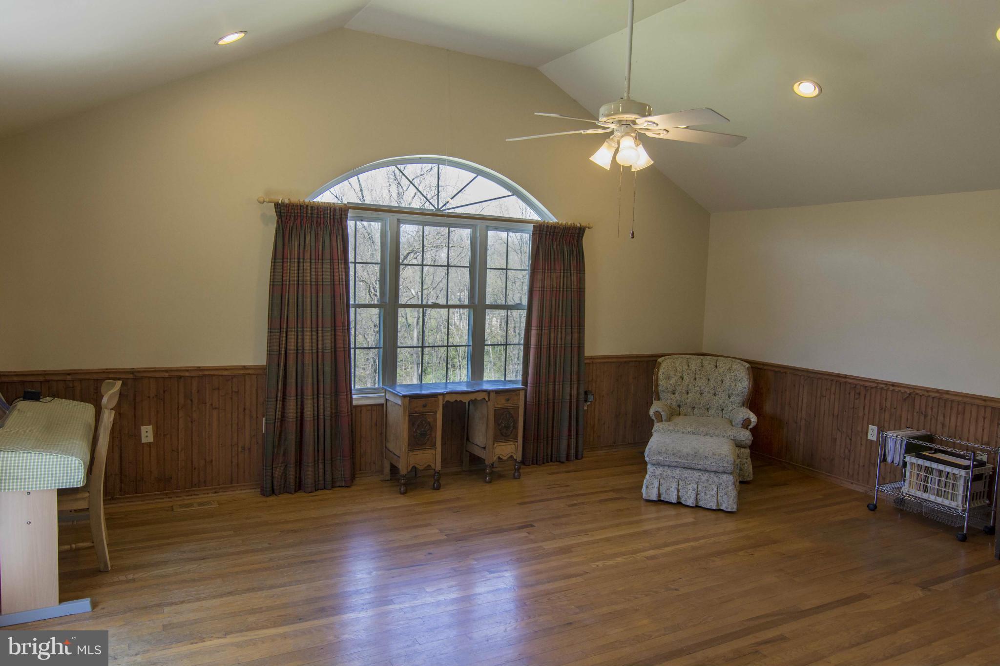 SHEN SHORES - Residential