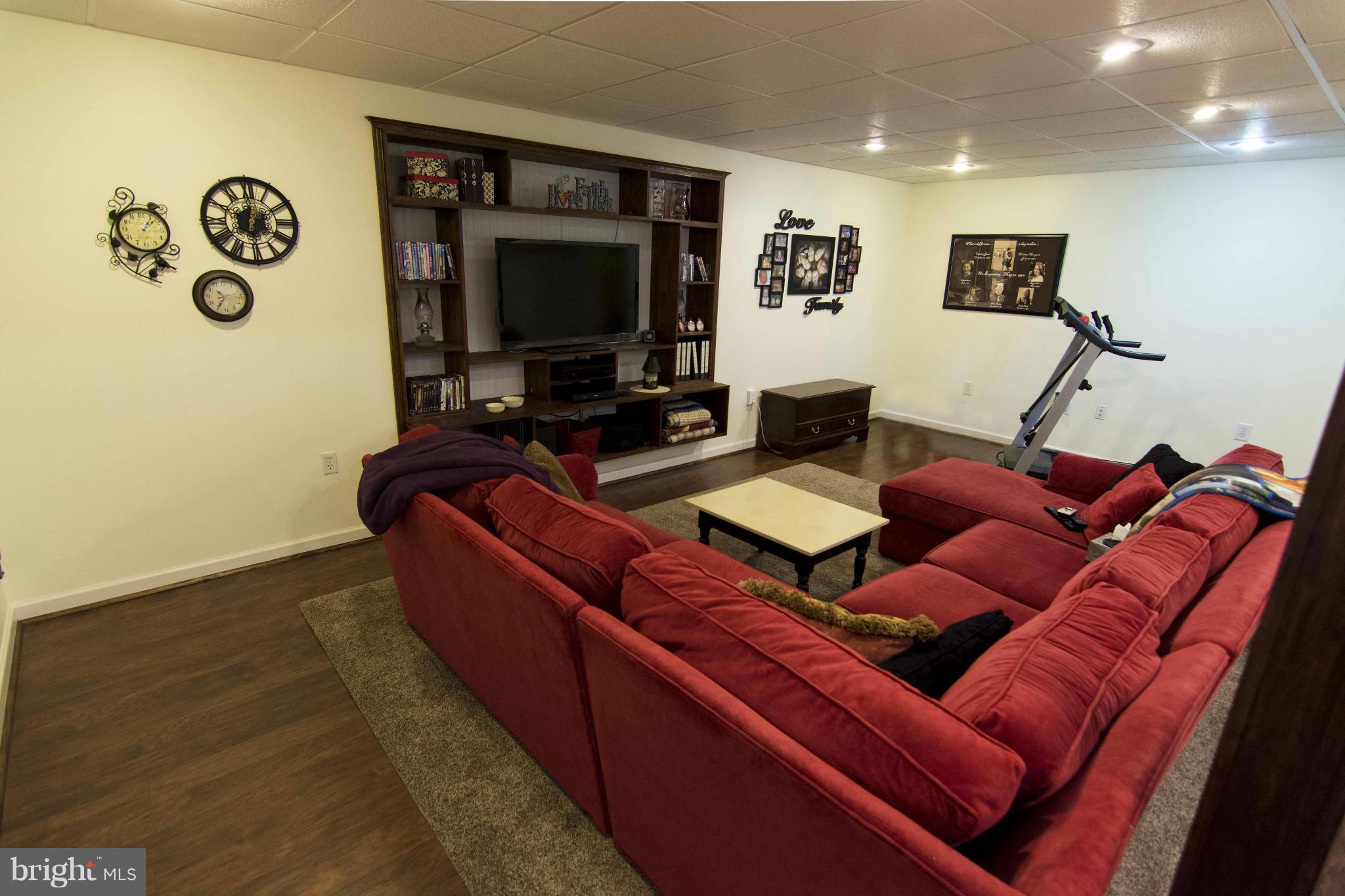 SHEN SHORES - Residential