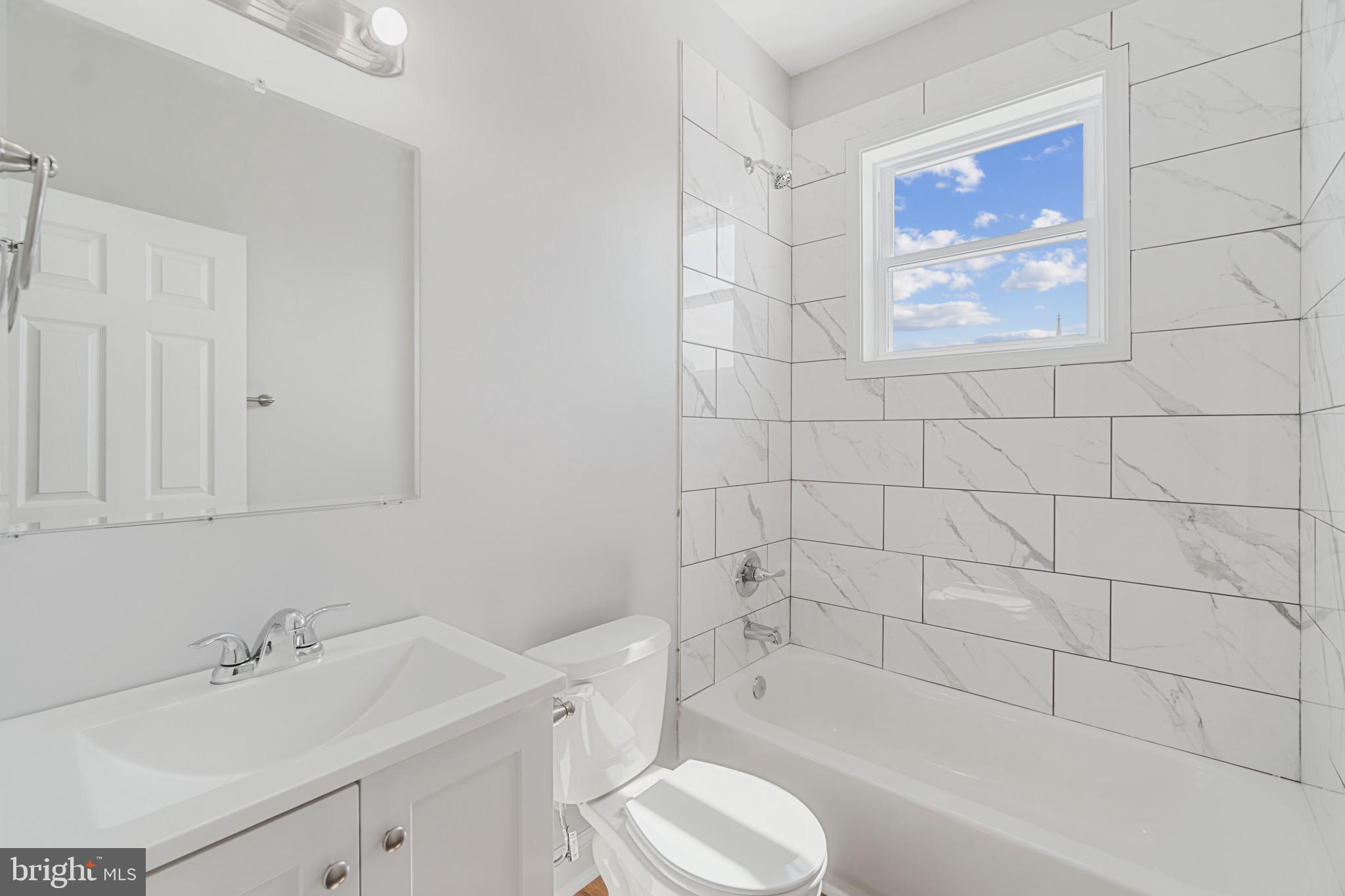 PARKLANE - Residential Lease