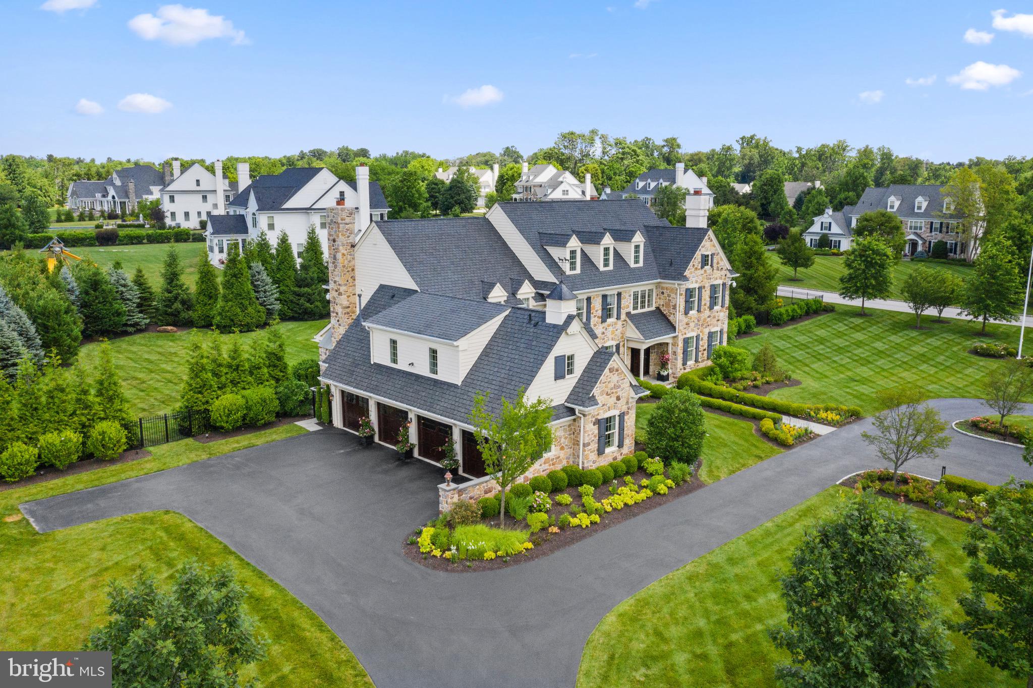 WHITE HORSE - Residential