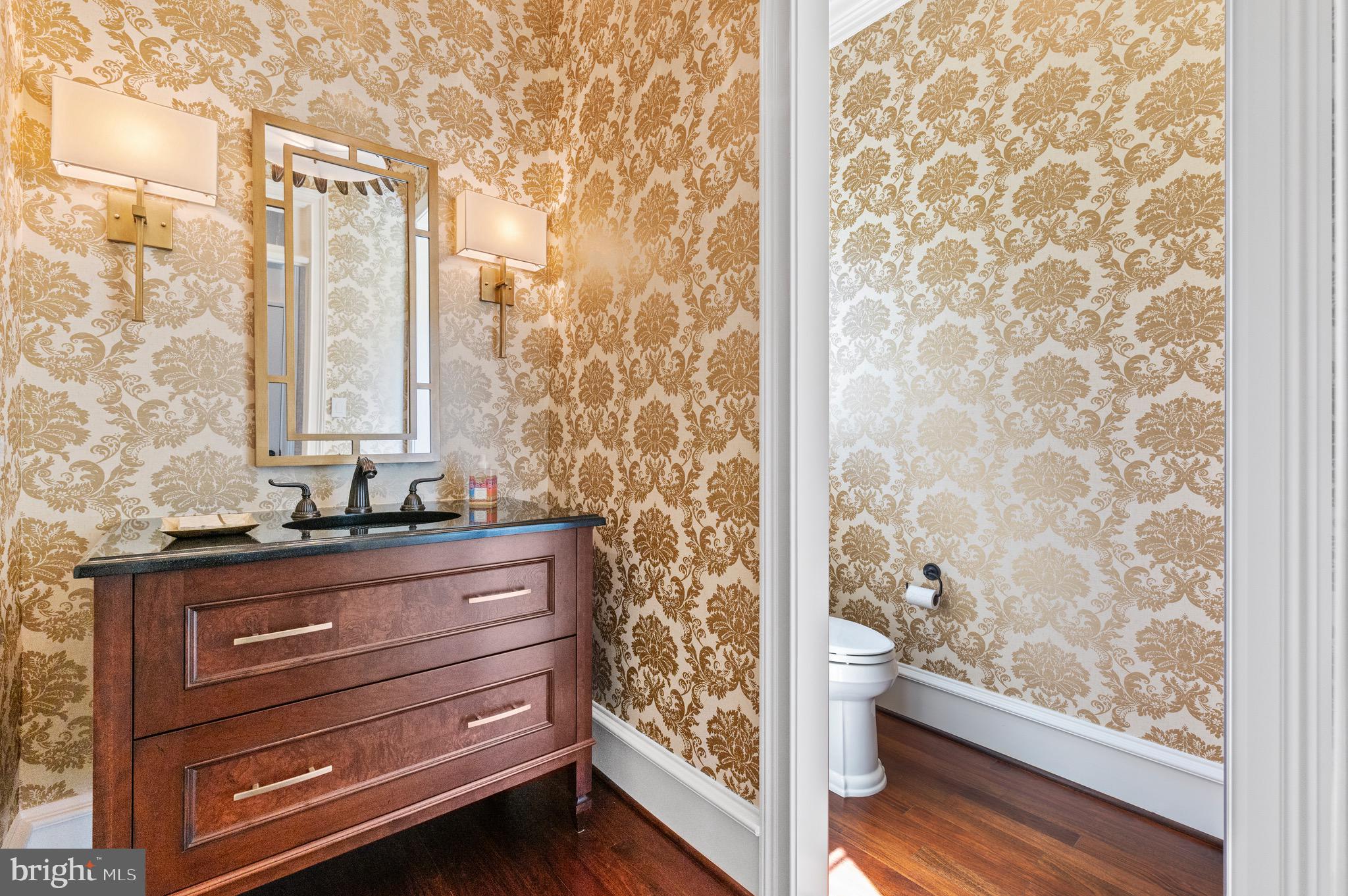 WHITE HORSE - Residential