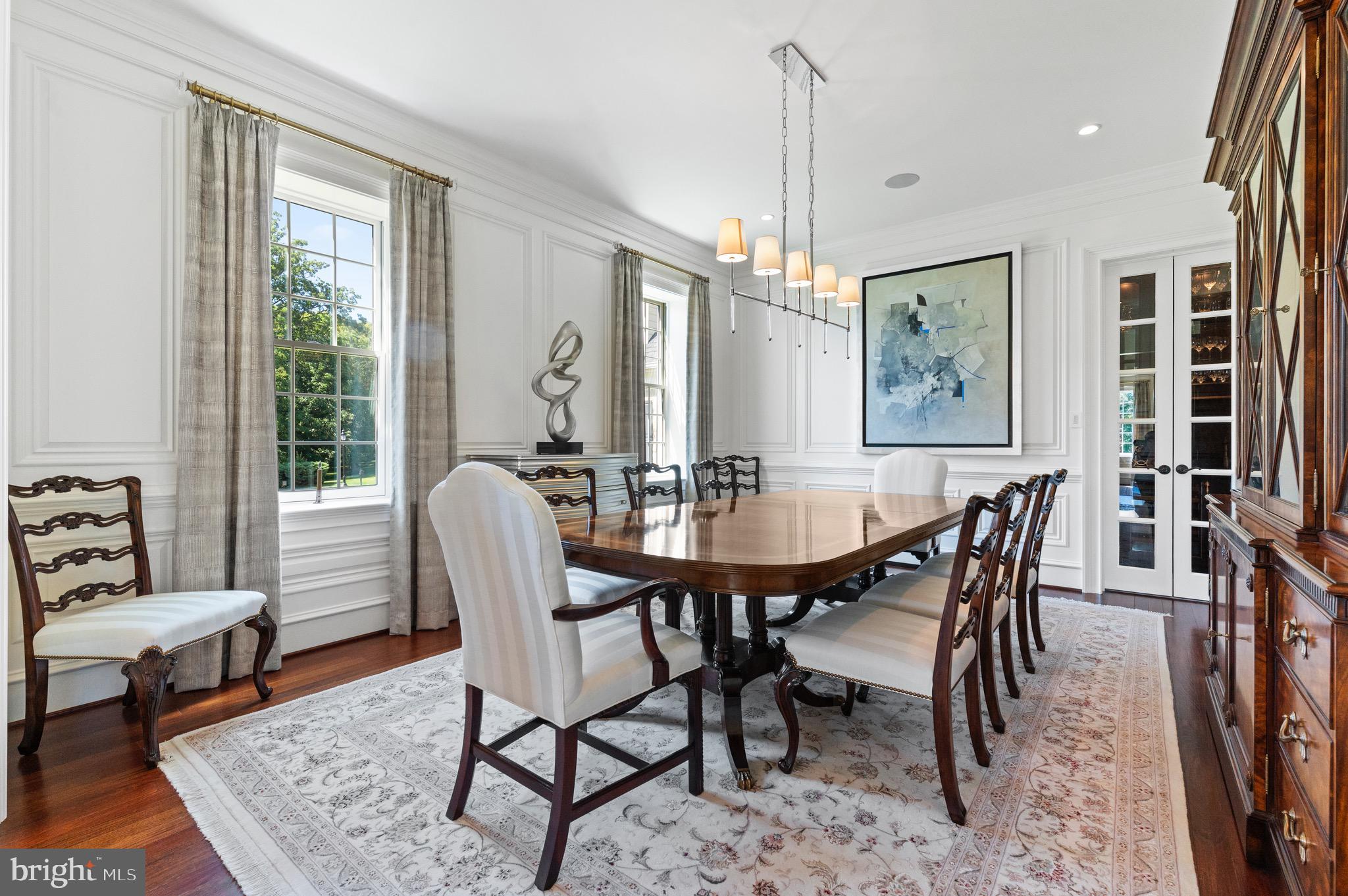 WHITE HORSE - Residential