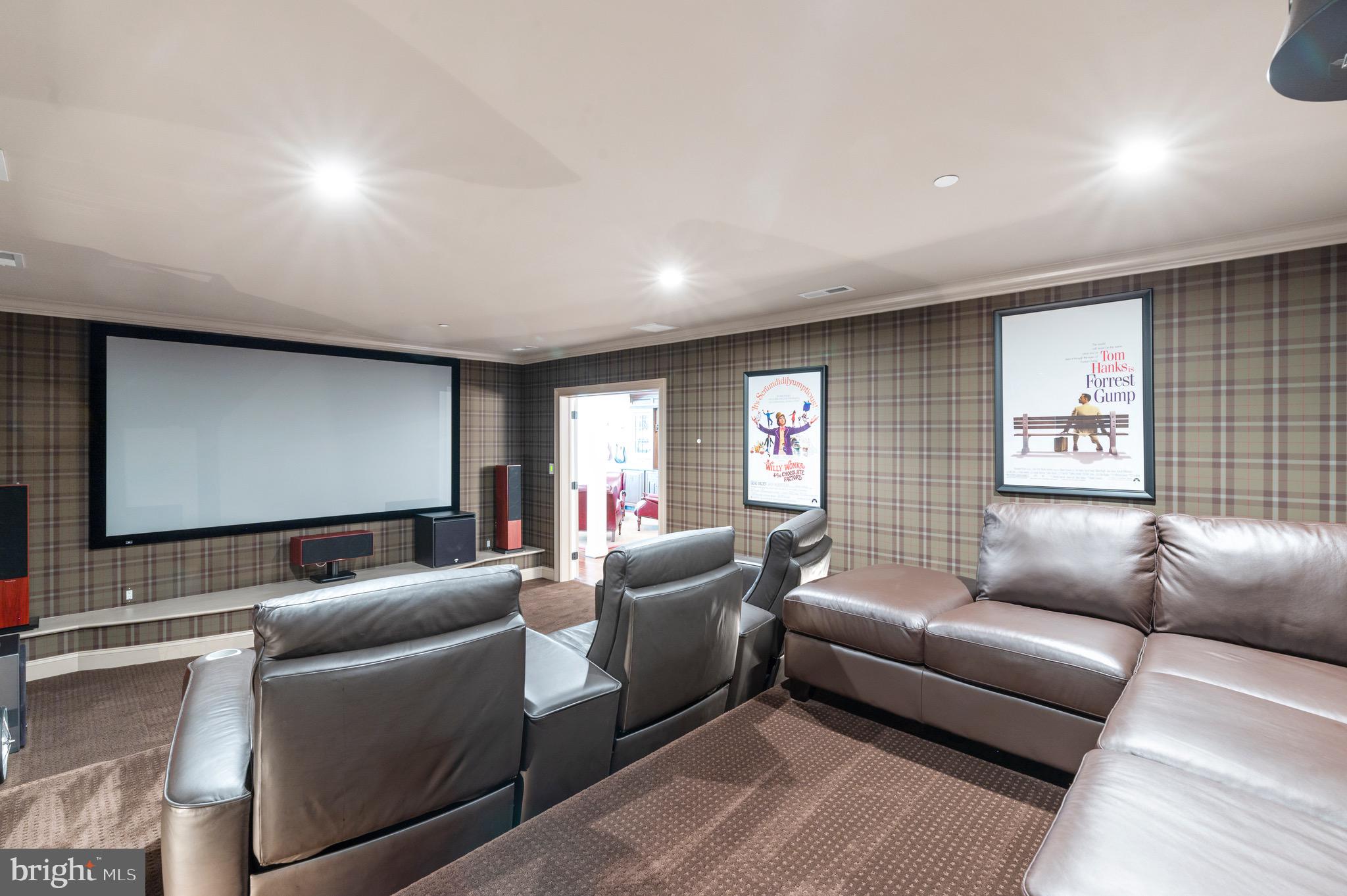 WHITE HORSE - Residential