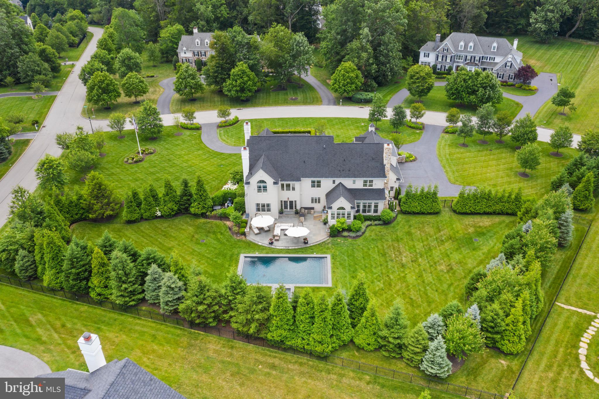 WHITE HORSE - Residential