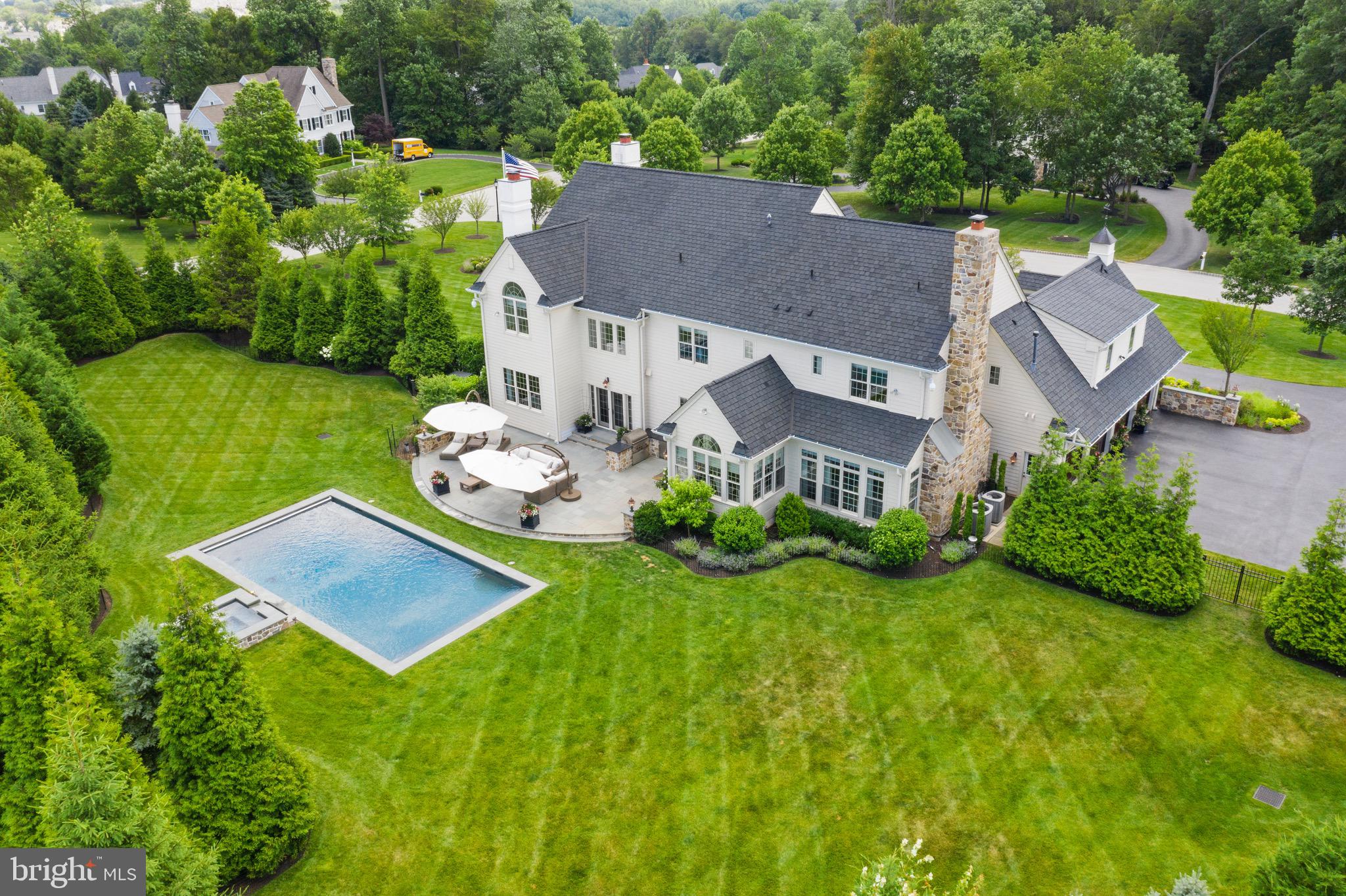 WHITE HORSE - Residential