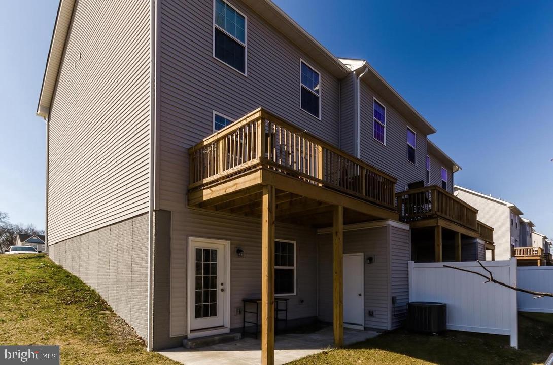 BRIDLE CREEK - Residential Lease