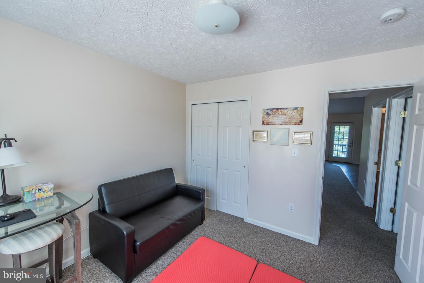 PEBBLE RIDGE - Residential