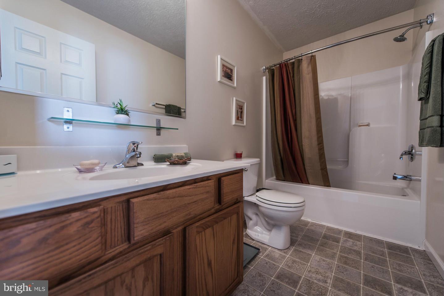 PEBBLE RIDGE - Residential