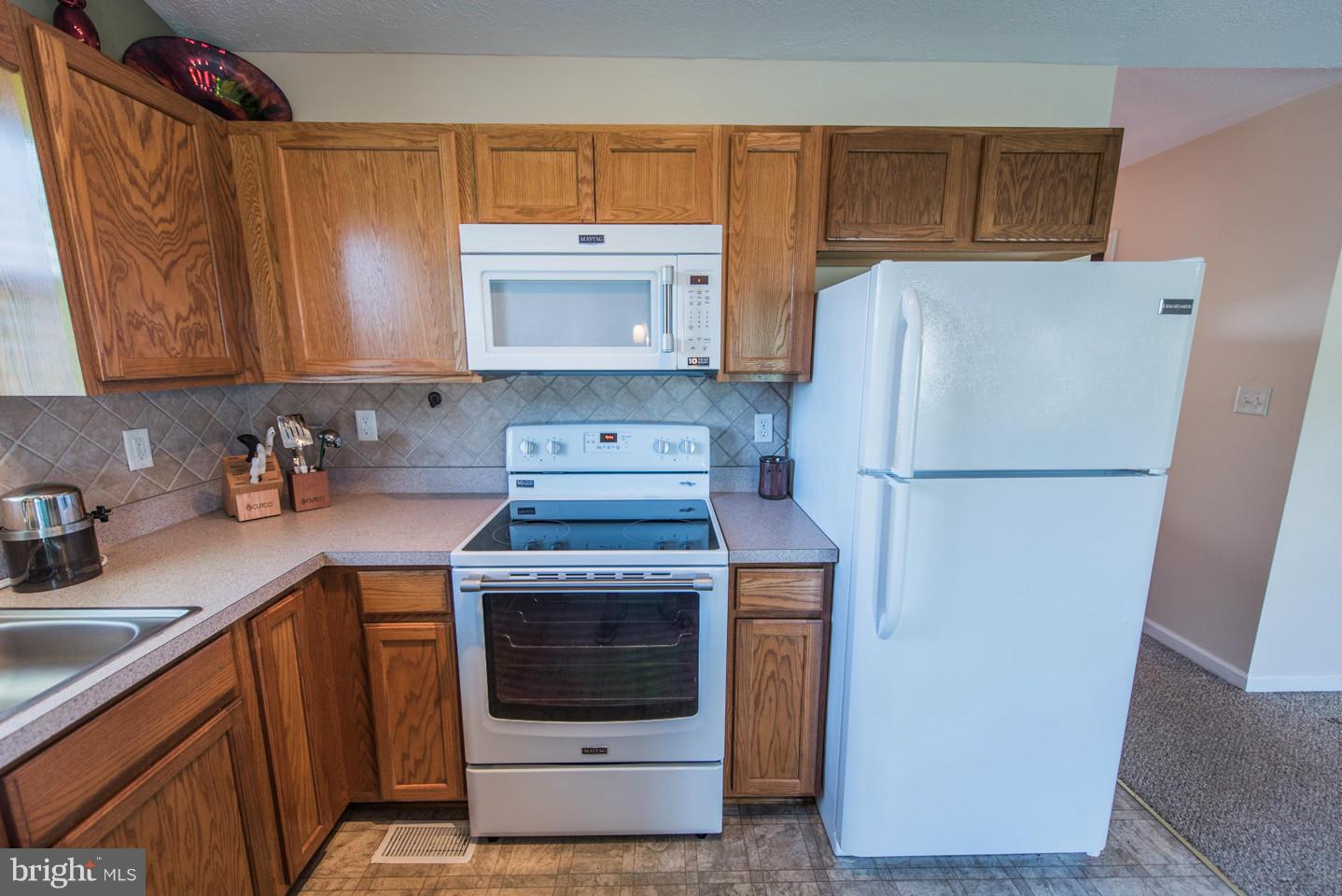 PEBBLE RIDGE - Residential