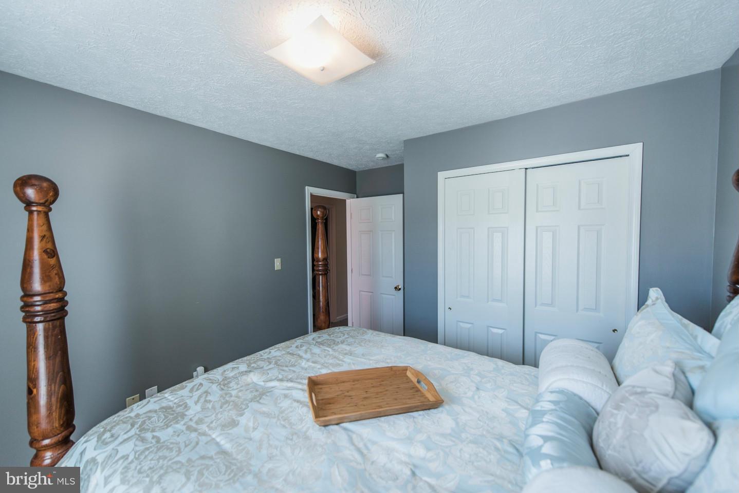 PEBBLE RIDGE - Residential