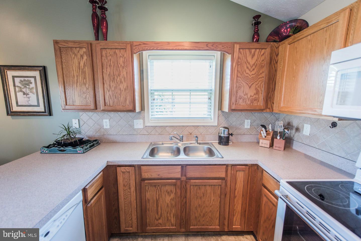 PEBBLE RIDGE - Residential