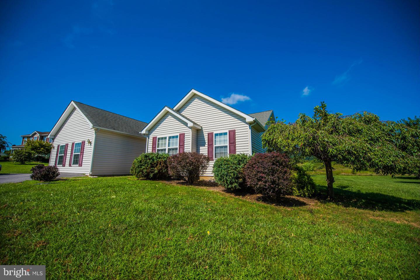 PEBBLE RIDGE - Residential