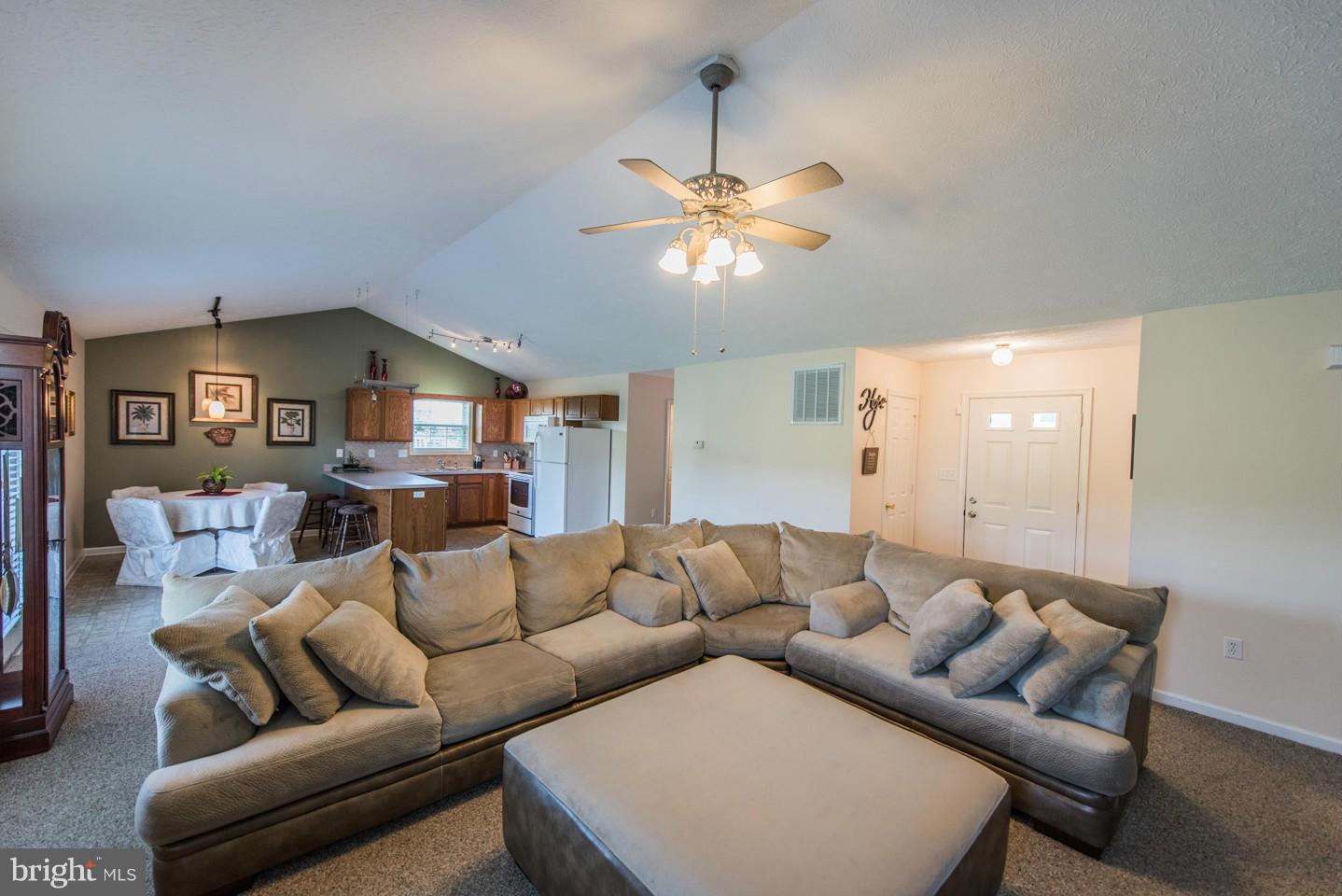 PEBBLE RIDGE - Residential