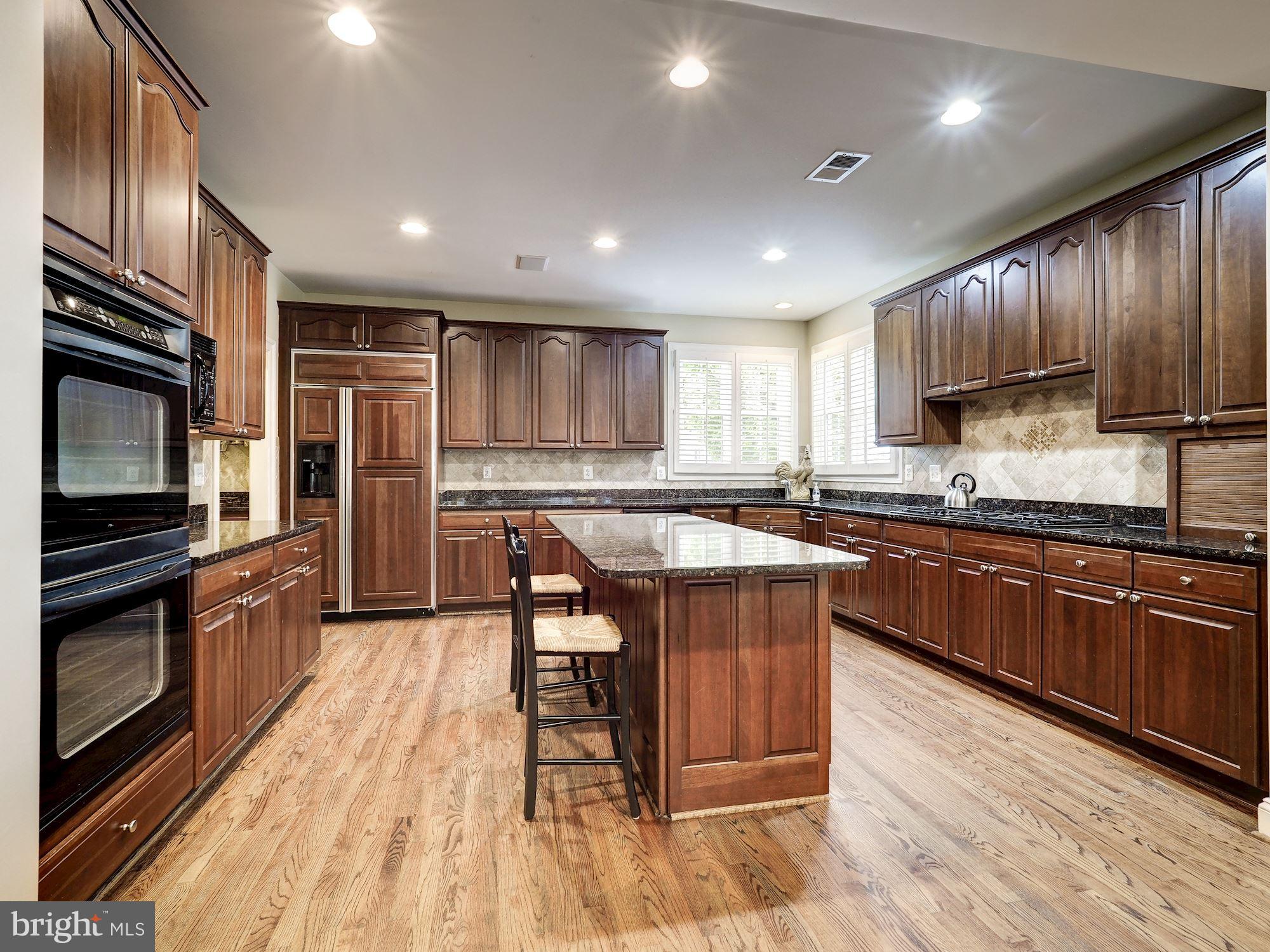 ALTA VISTA - Residential