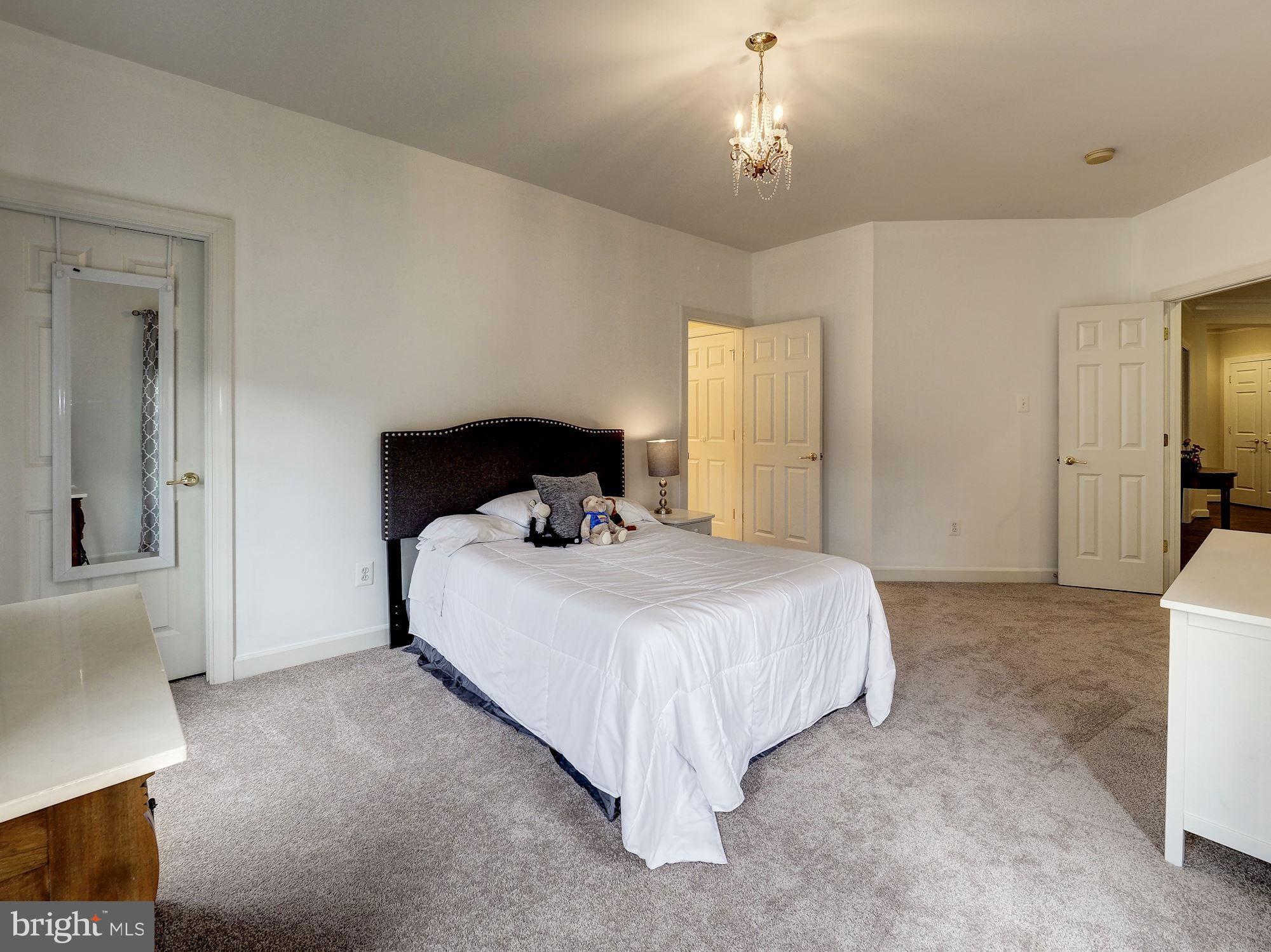 ALTA VISTA - Residential