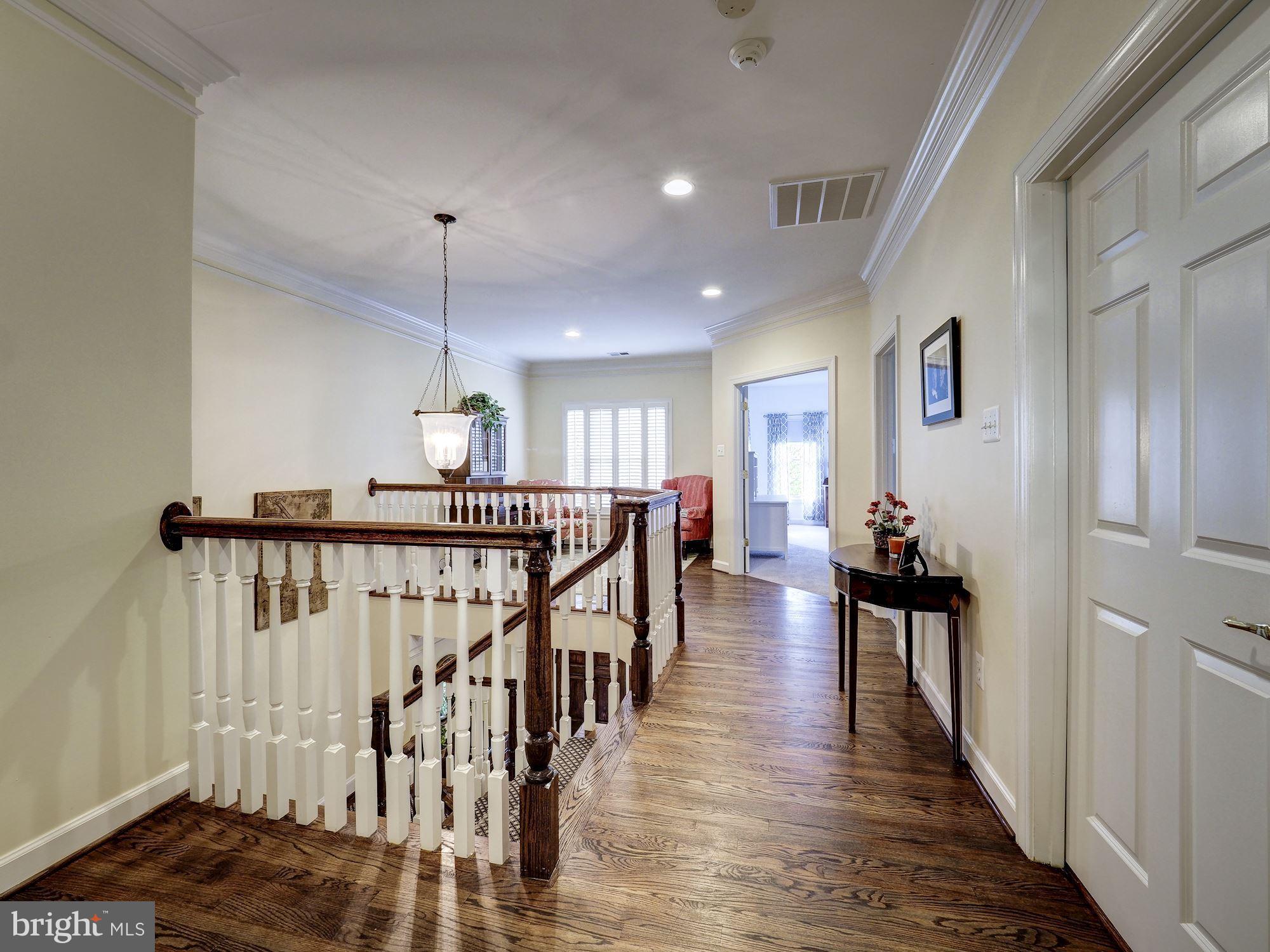 ALTA VISTA - Residential