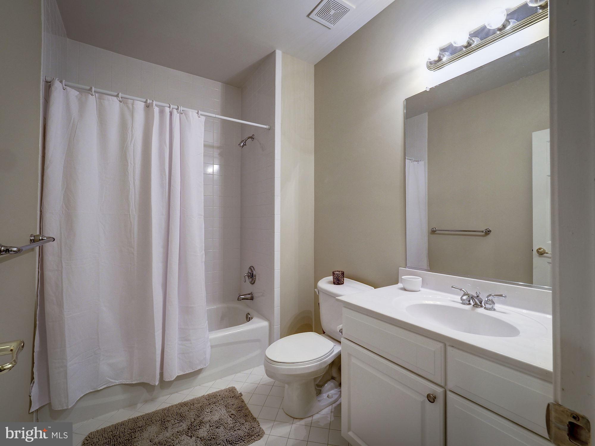 ALTA VISTA - Residential