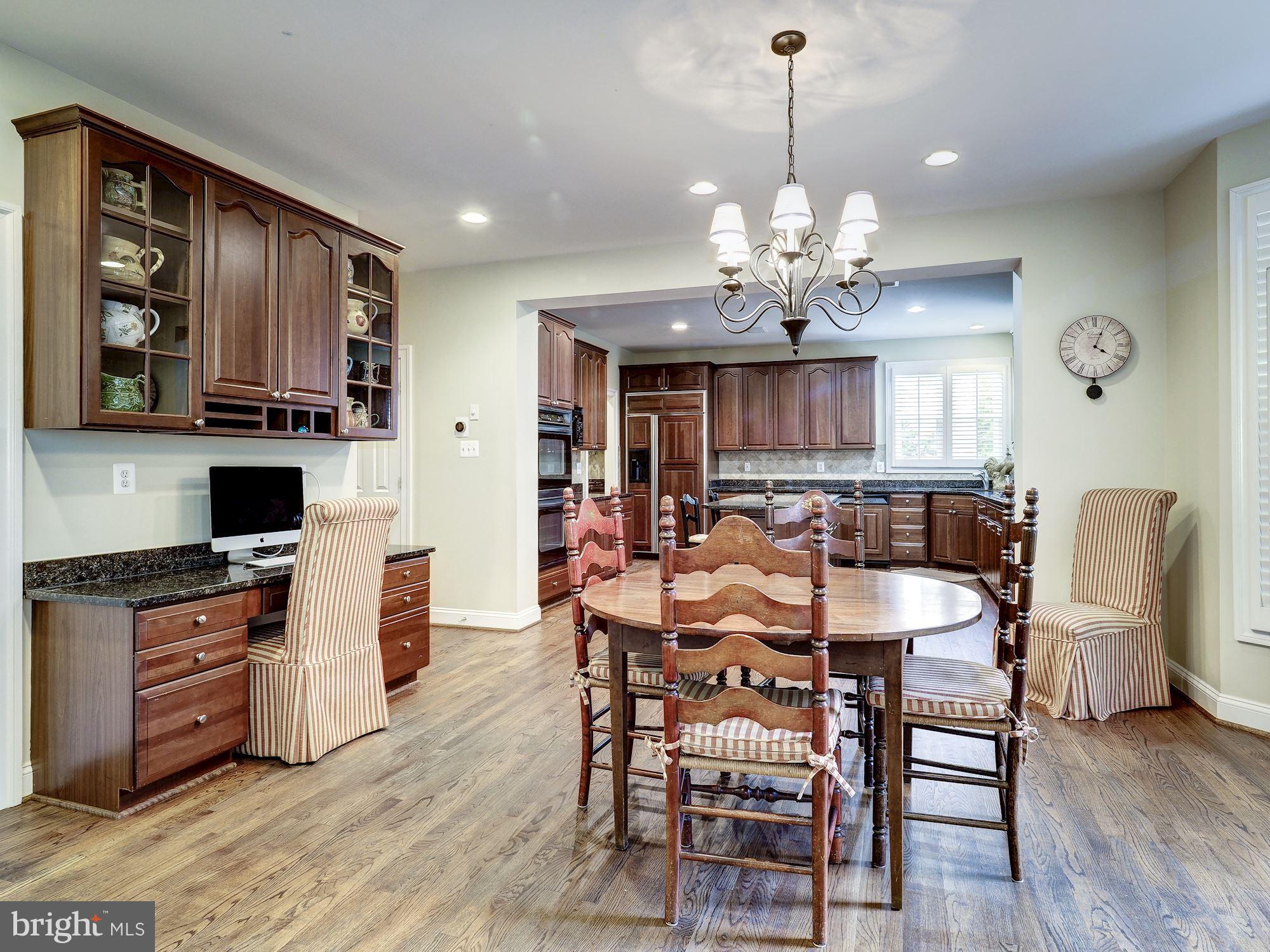 ALTA VISTA - Residential