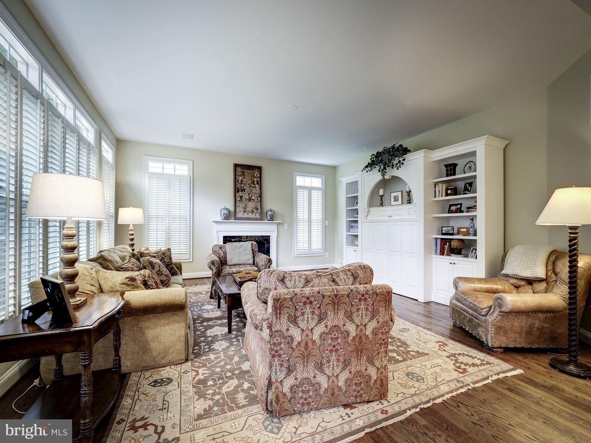 ALTA VISTA - Residential