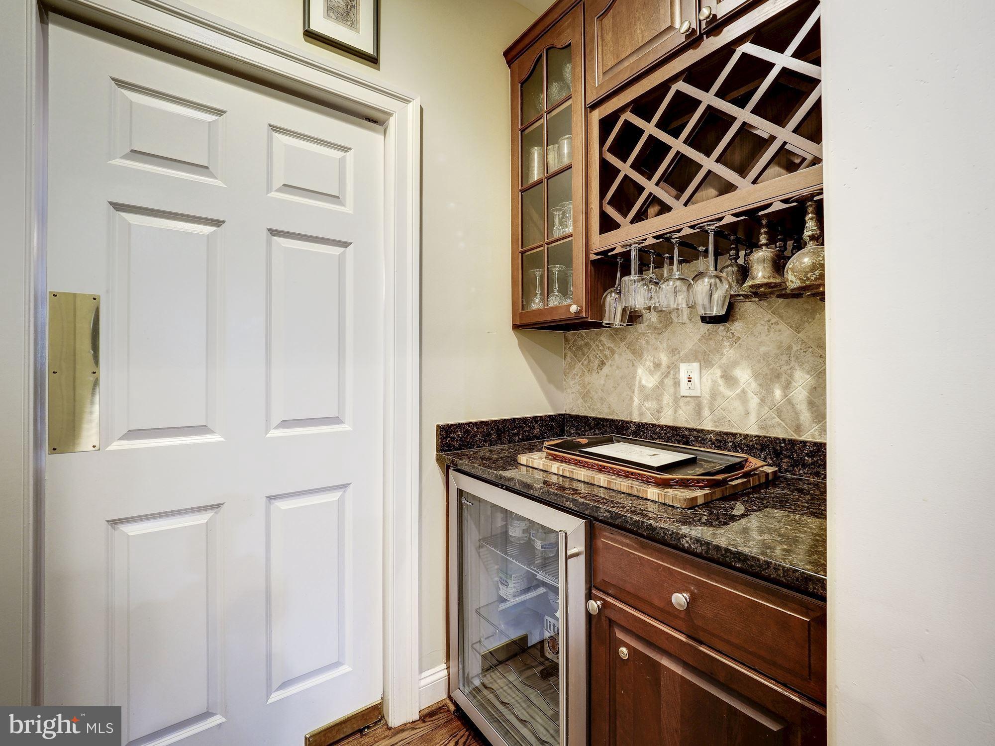 ALTA VISTA - Residential