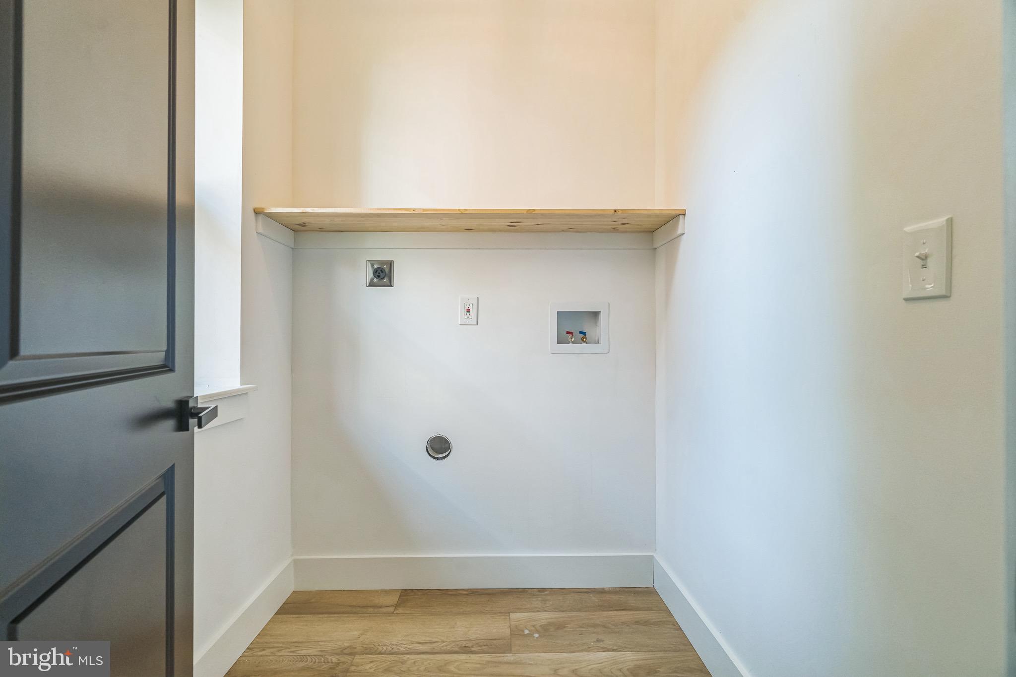 CEDAR PARK - Residential