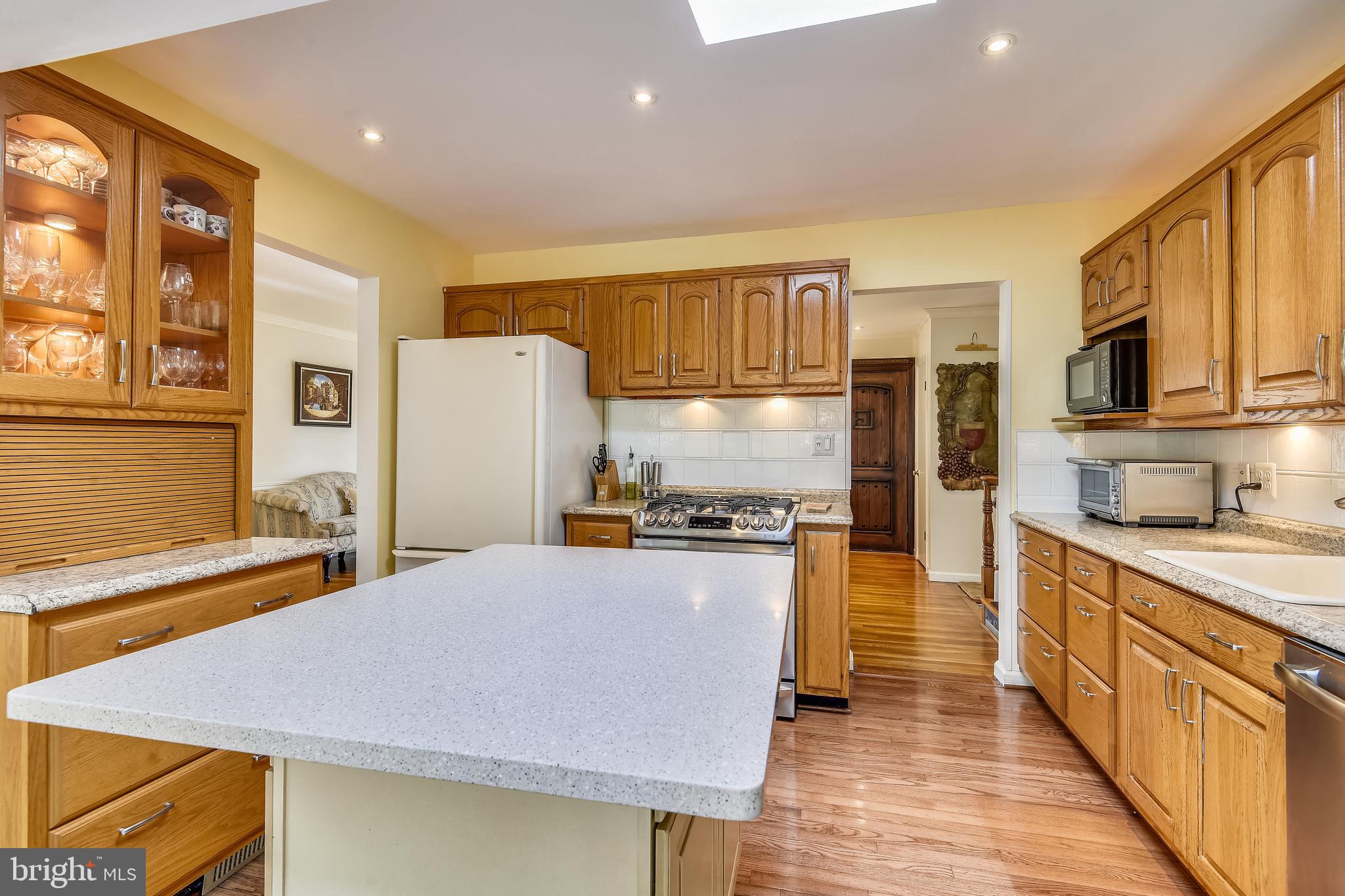 ANNANDALE TERRACE - Residential