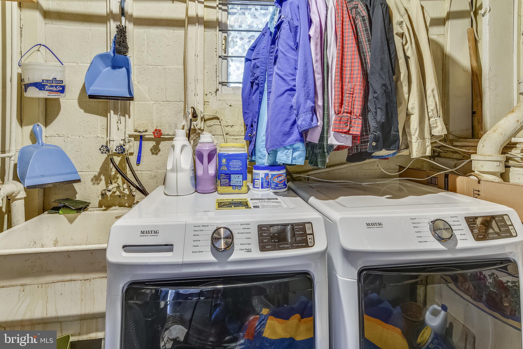 ANNANDALE TERRACE - Residential