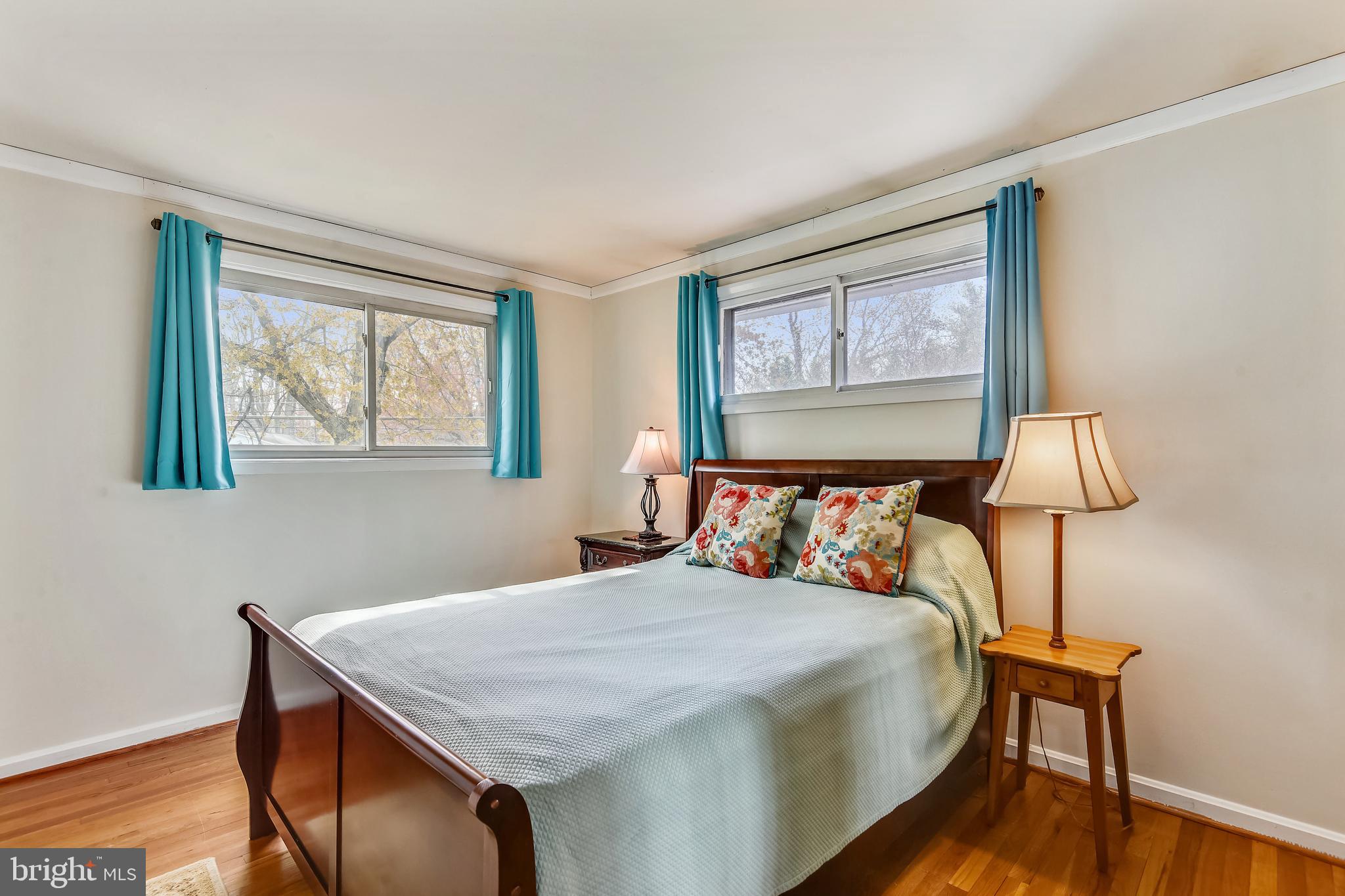 ANNANDALE TERRACE - Residential