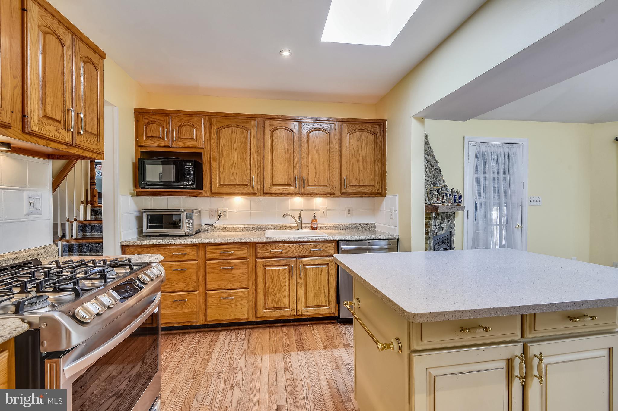 ANNANDALE TERRACE - Residential