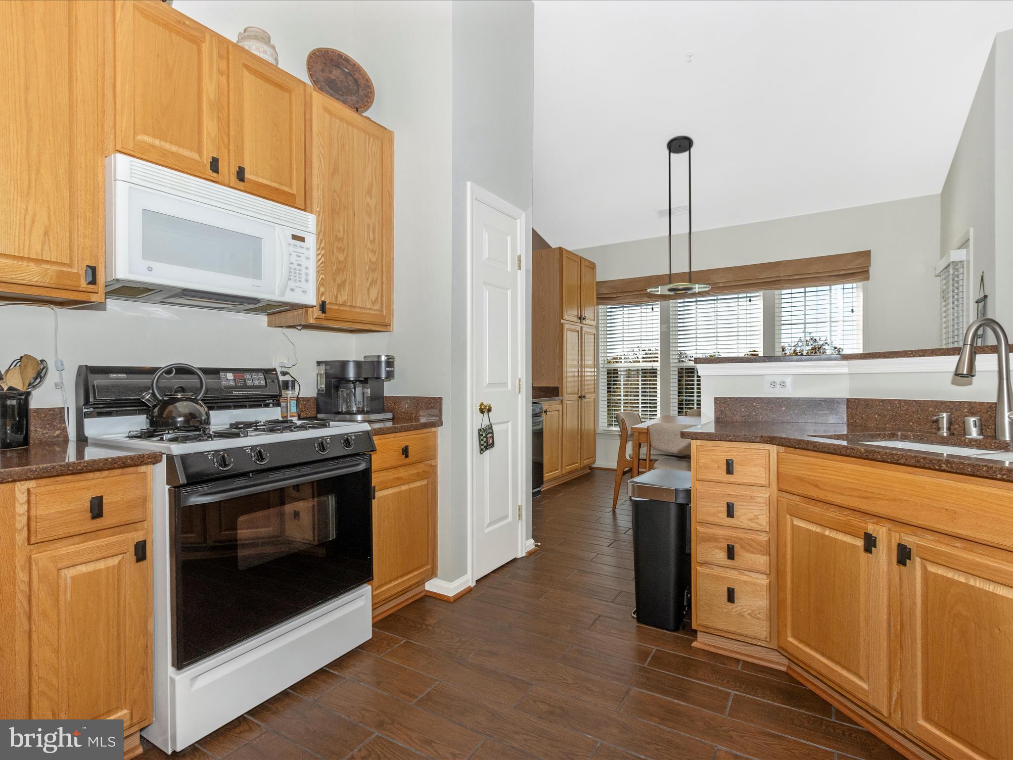 VILLAGE OF MILL RUN - Residential