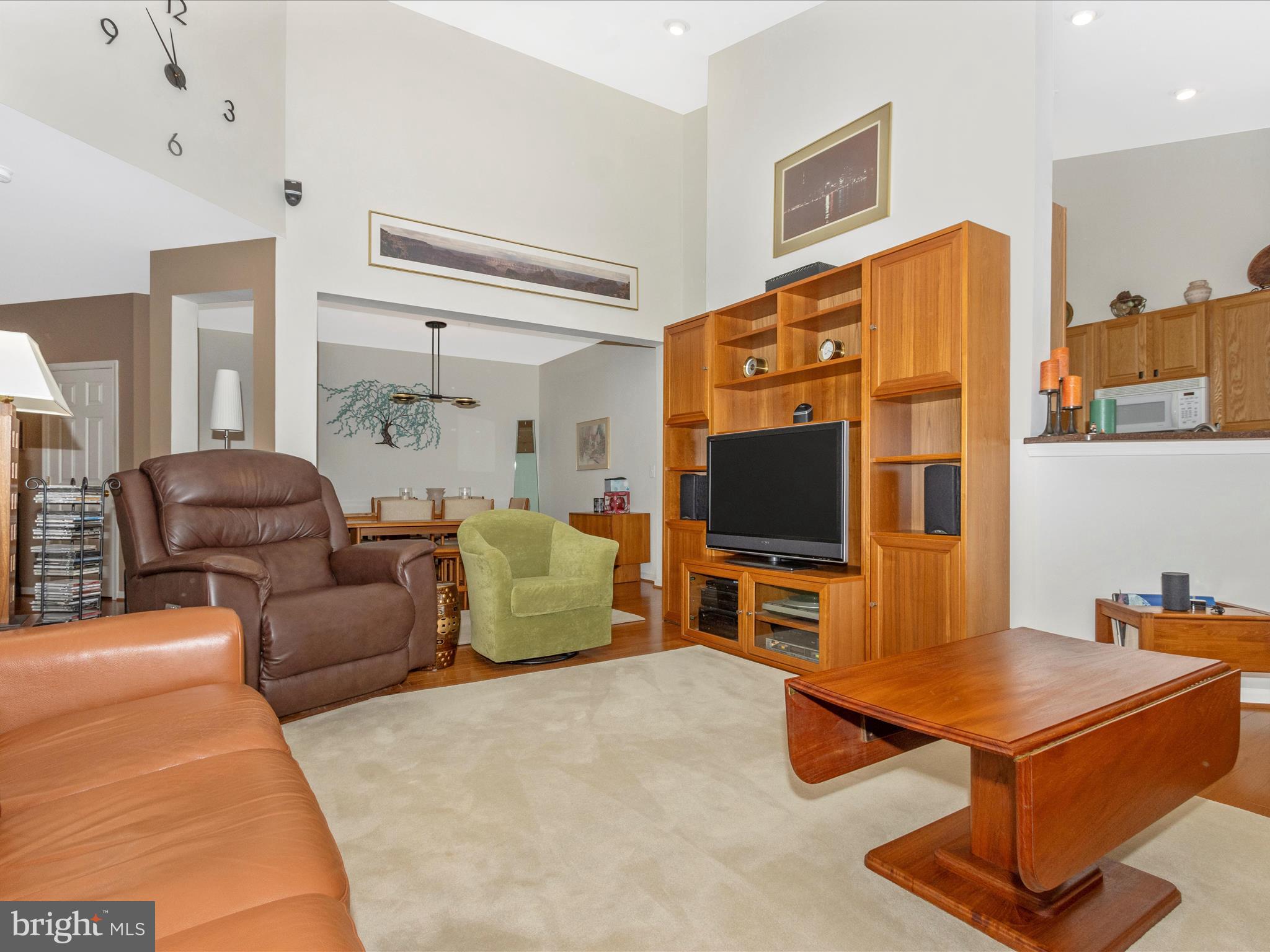 VILLAGE OF MILL RUN - Residential