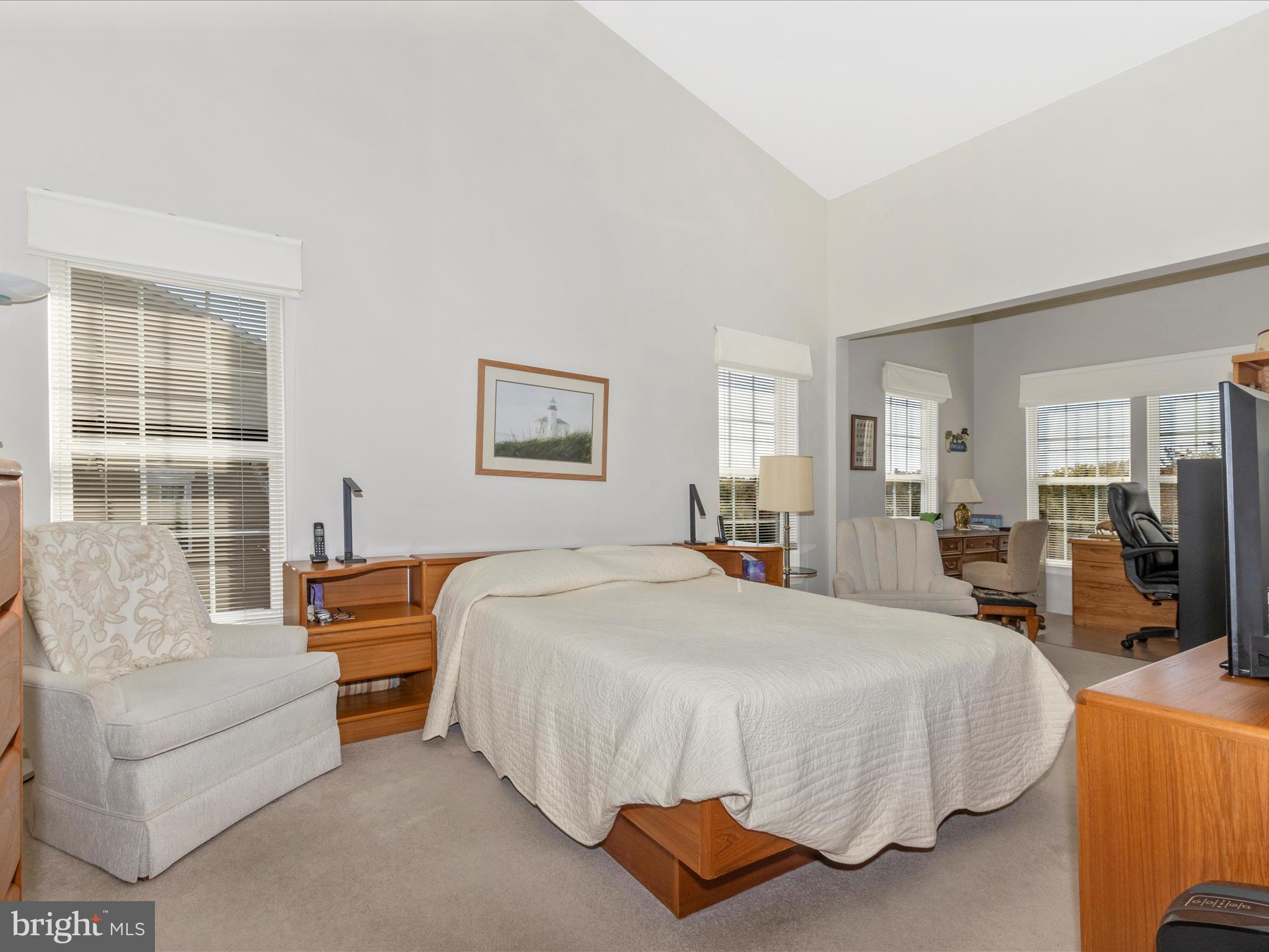 VILLAGE OF MILL RUN - Residential