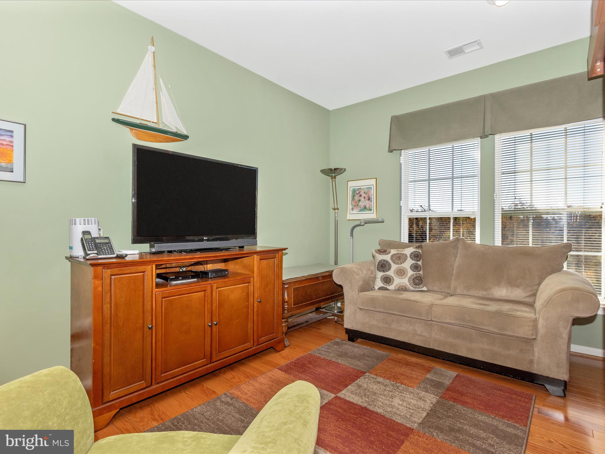 VILLAGE OF MILL RUN - Residential