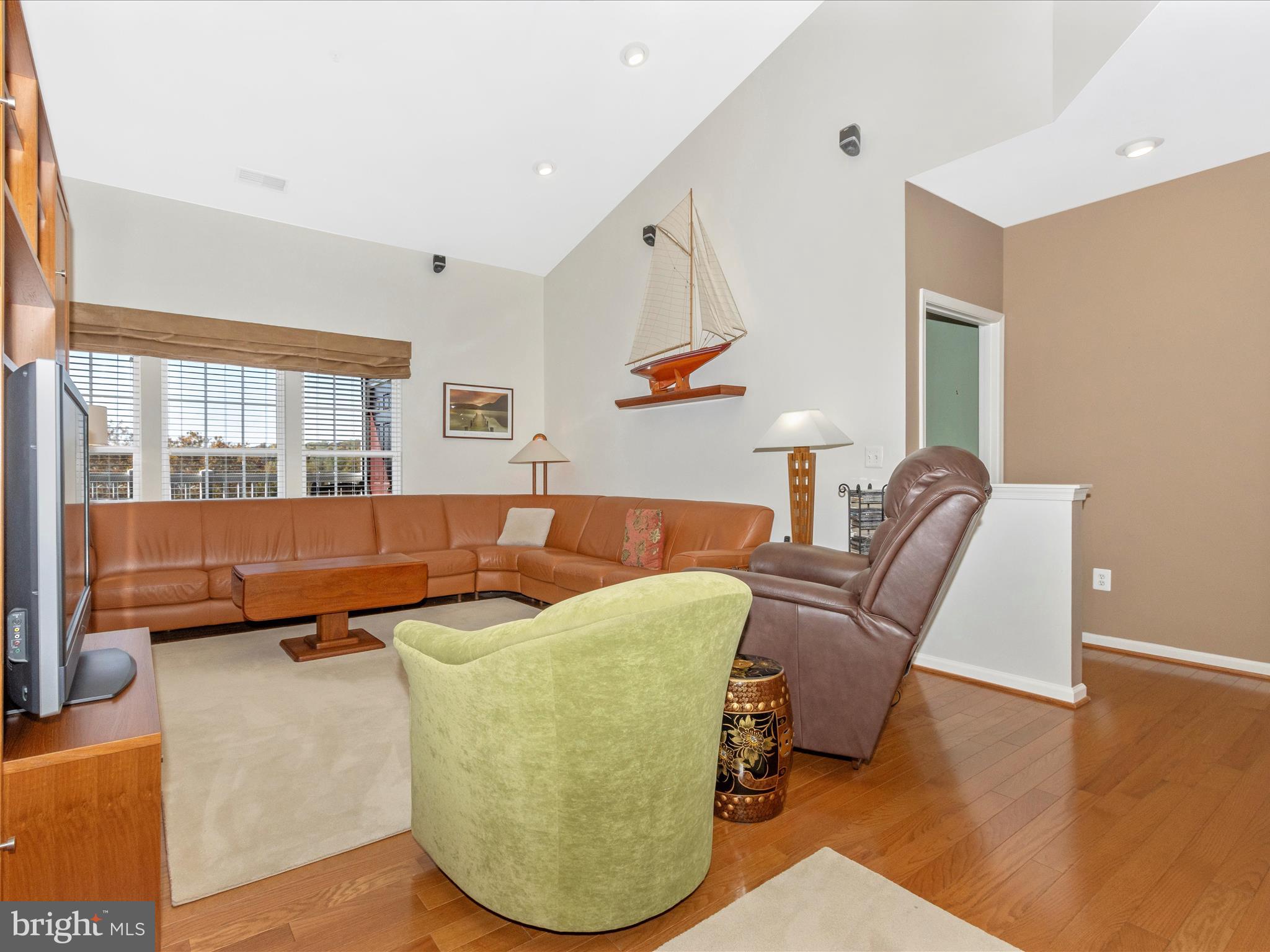 VILLAGE OF MILL RUN - Residential