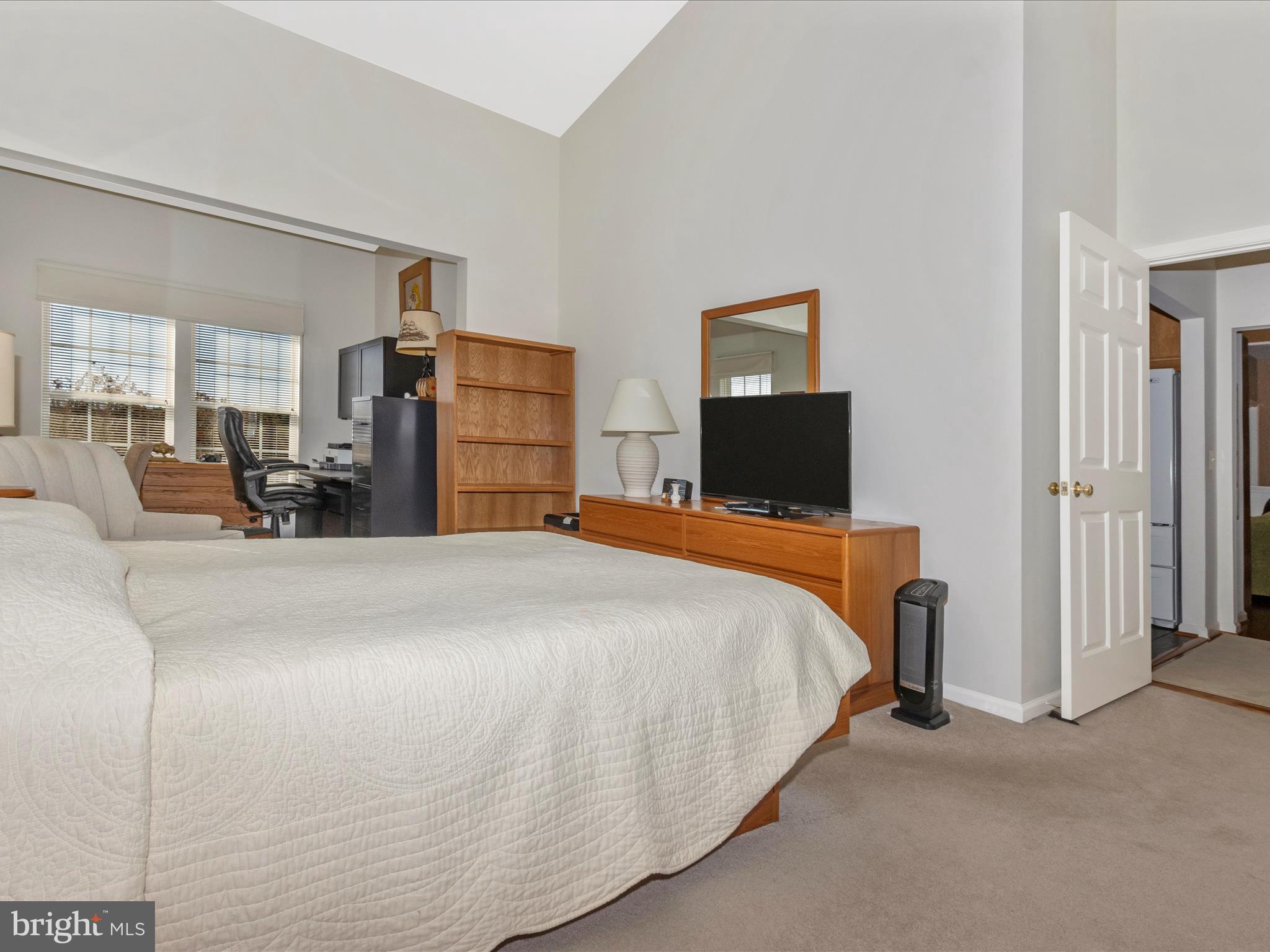 VILLAGE OF MILL RUN - Residential