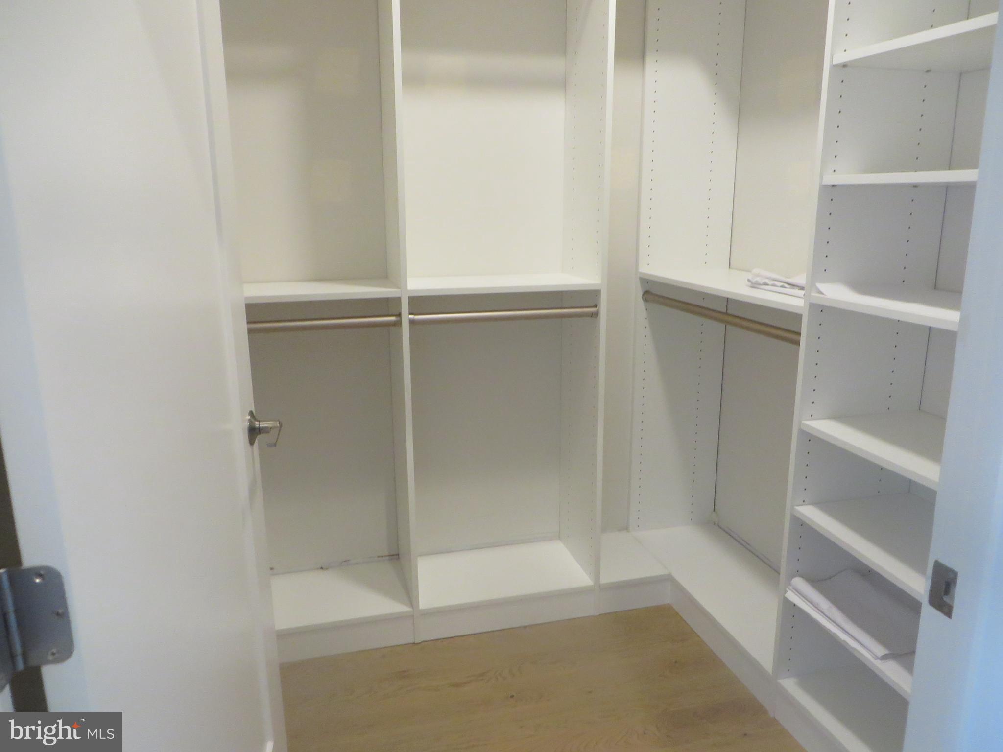 POTOMAC  YARDS - Residential Lease