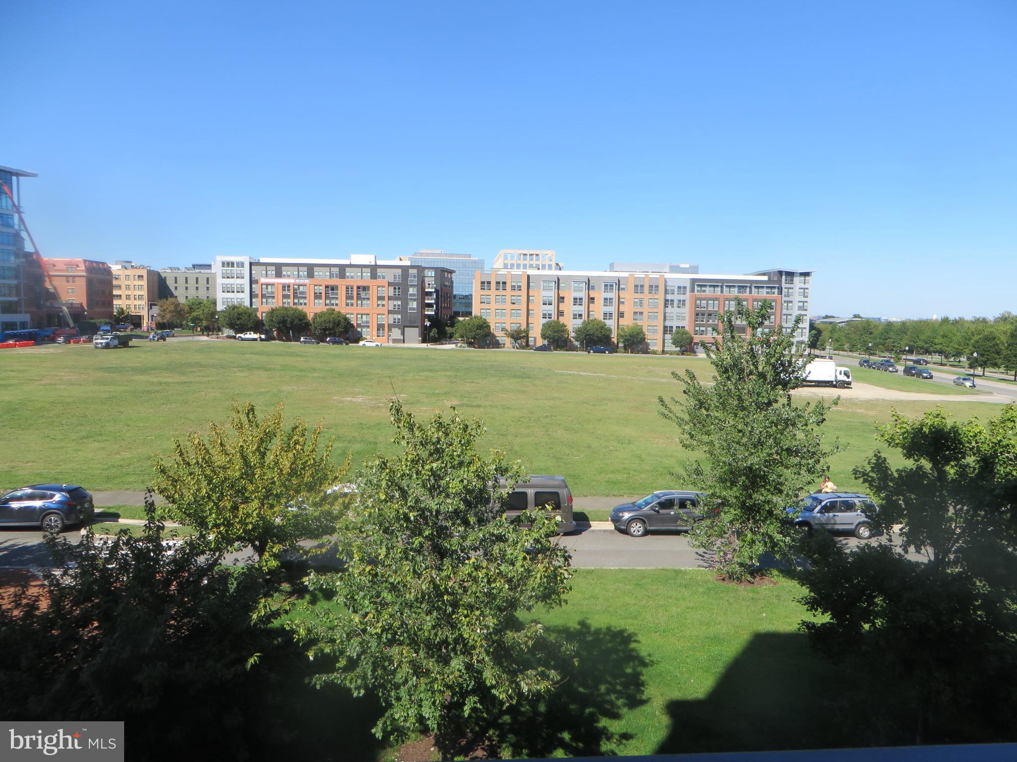 POTOMAC  YARDS - Residential Lease