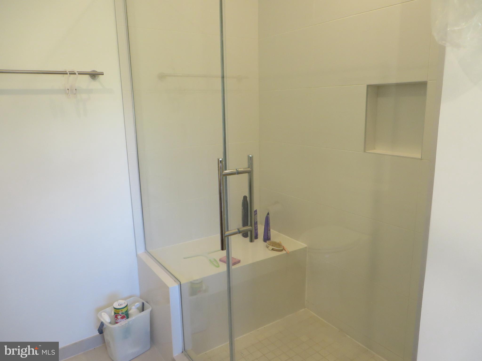 POTOMAC  YARDS - Residential Lease