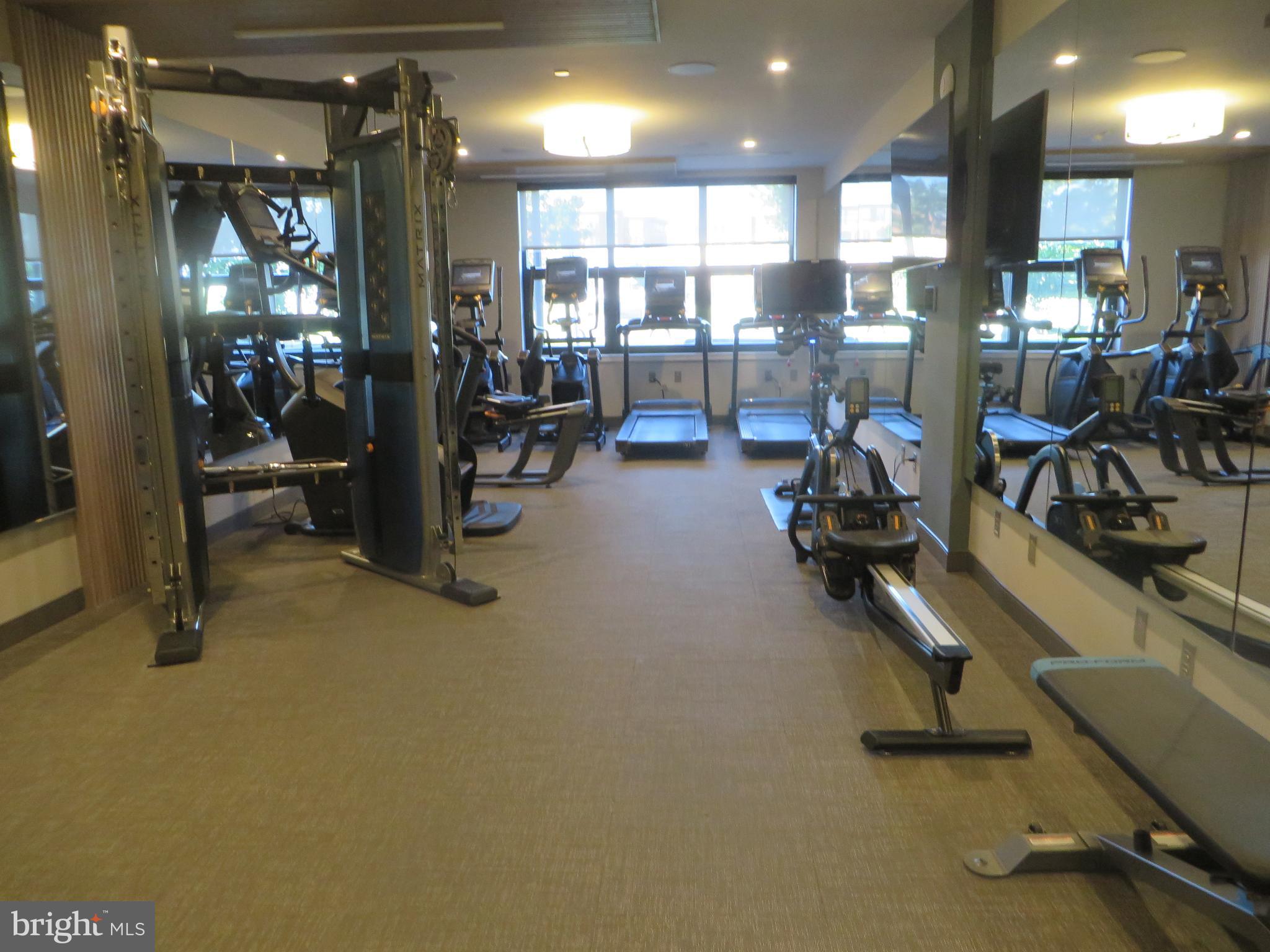 POTOMAC  YARDS - Residential Lease