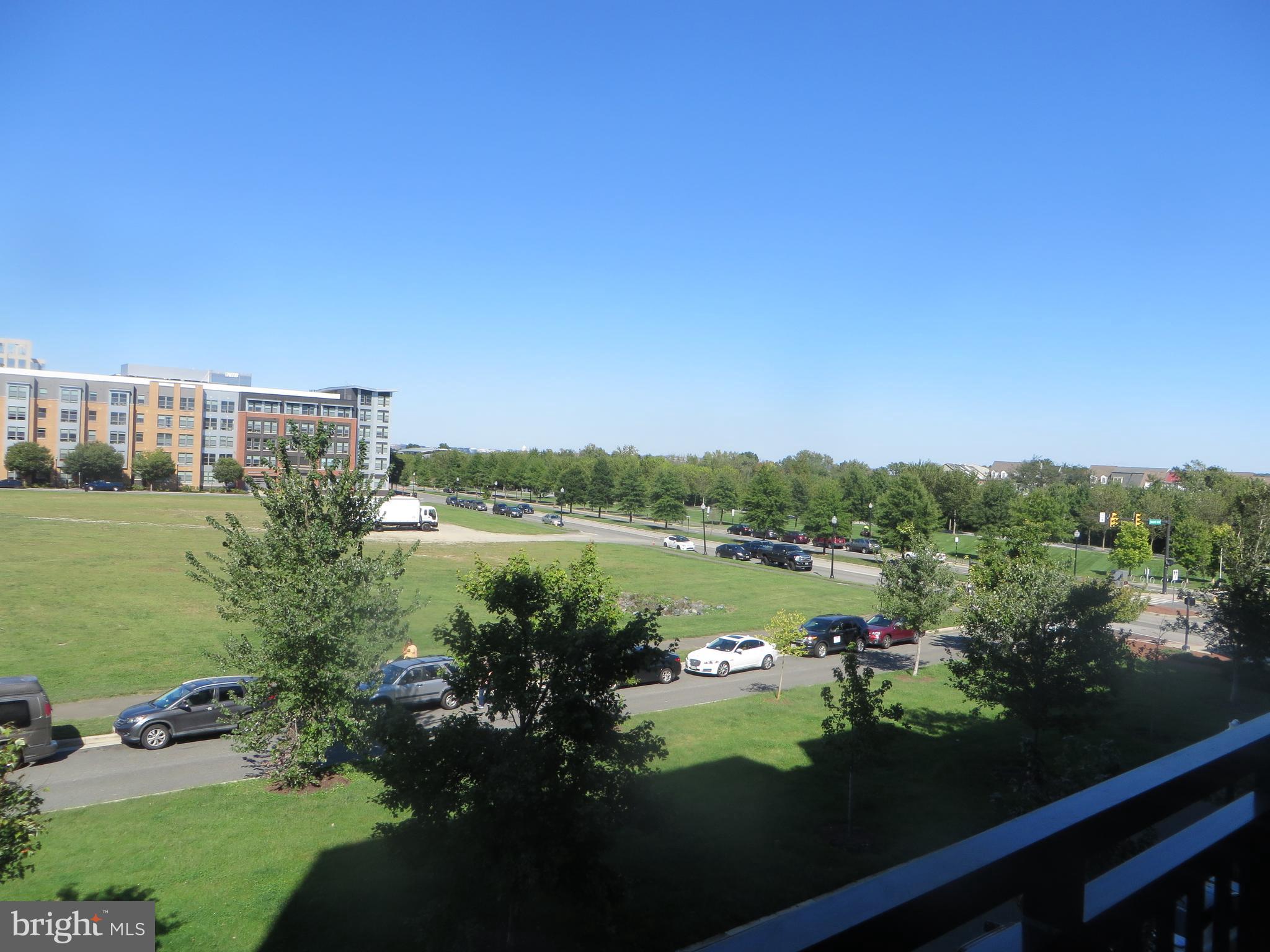 POTOMAC  YARDS - Residential Lease