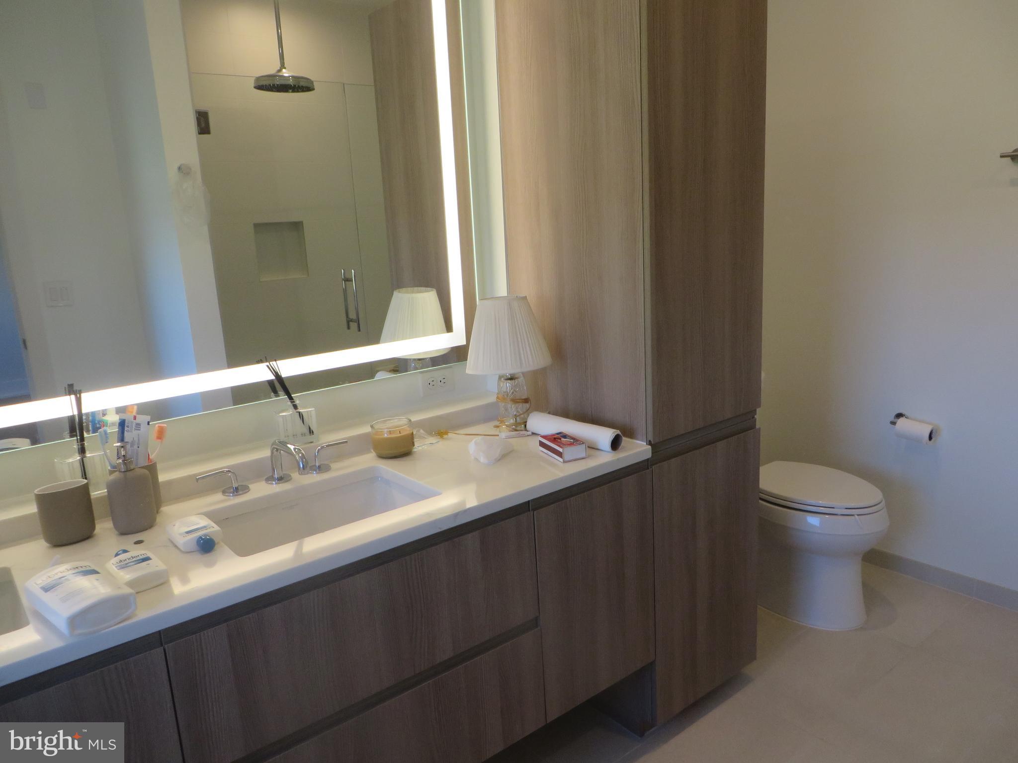 POTOMAC  YARDS - Residential Lease