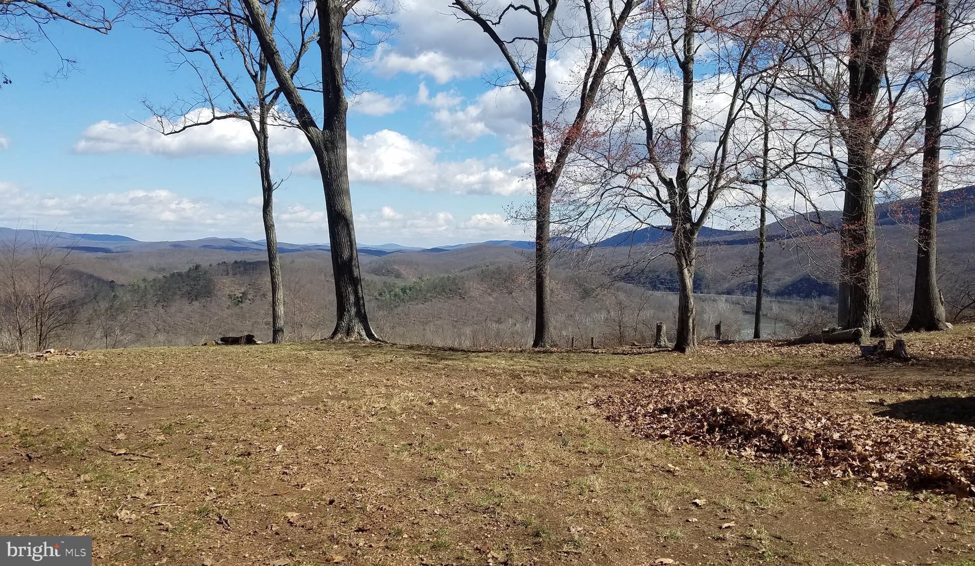 MAGNOLIA BEND - Land