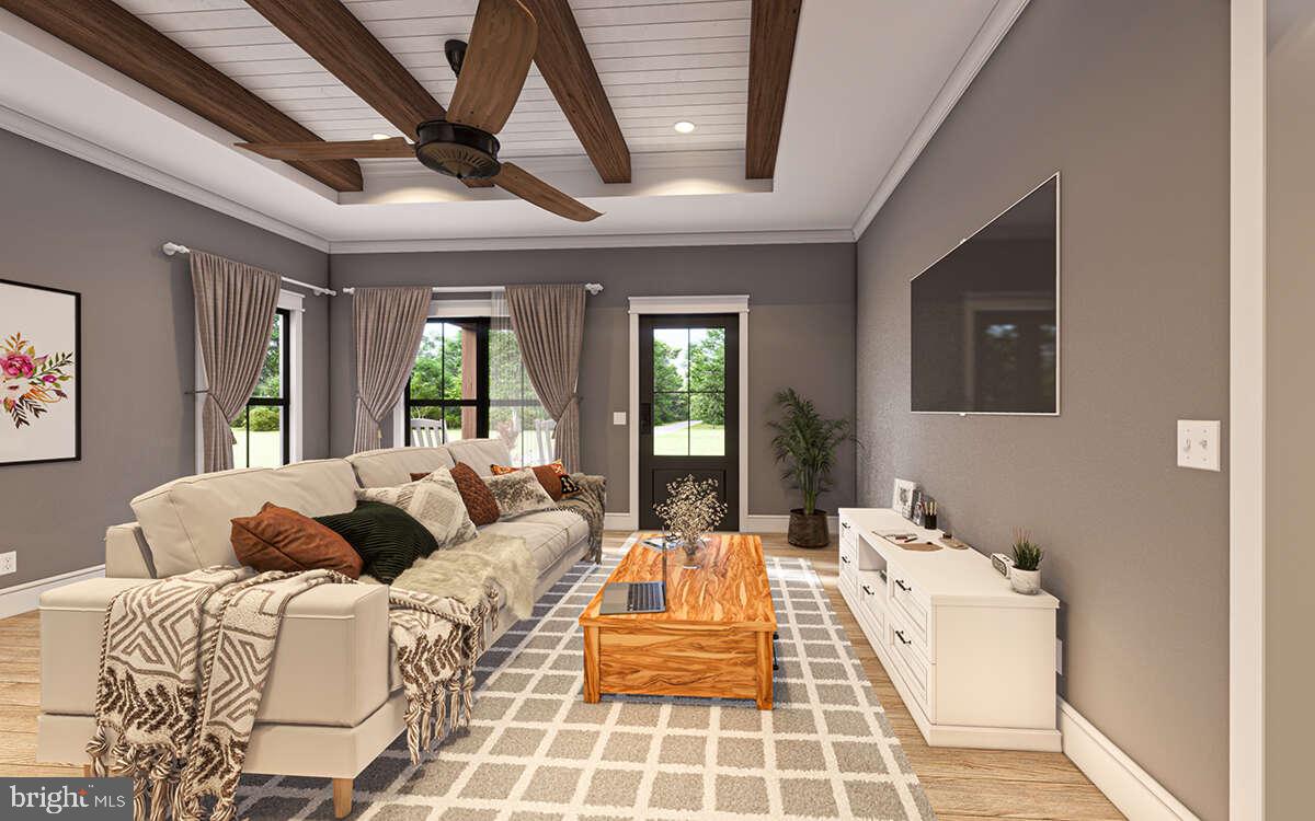 CAPTAIN'S COVE - Residential